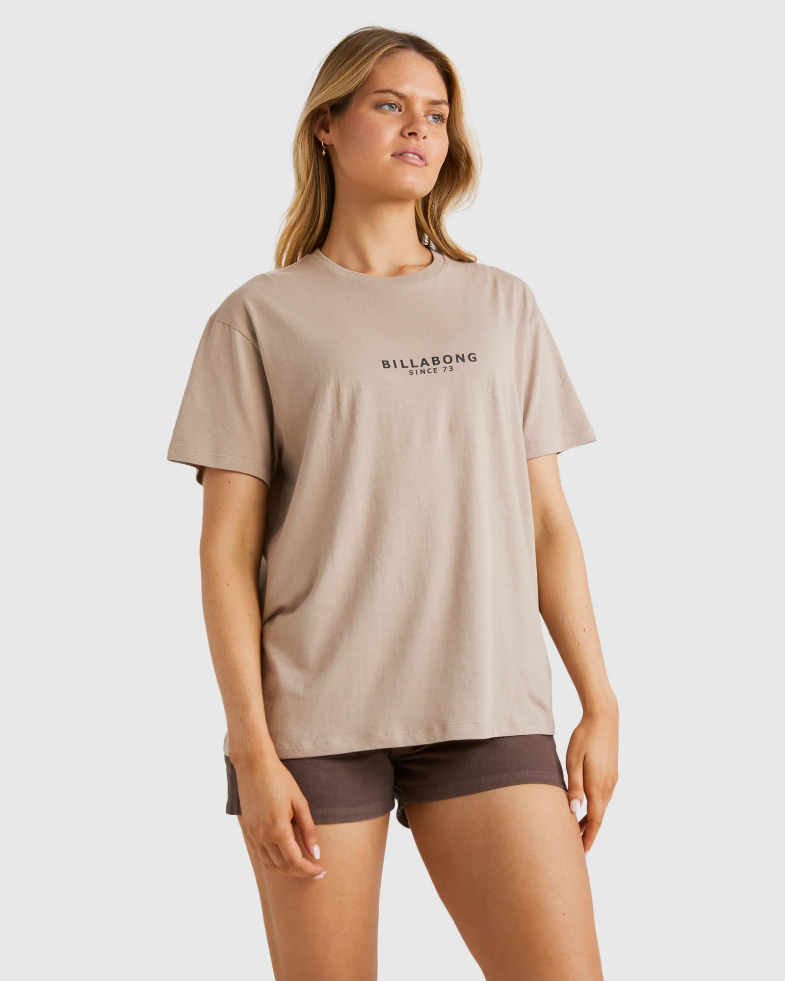 Womens Emerald Island T-Shirt - Image 2