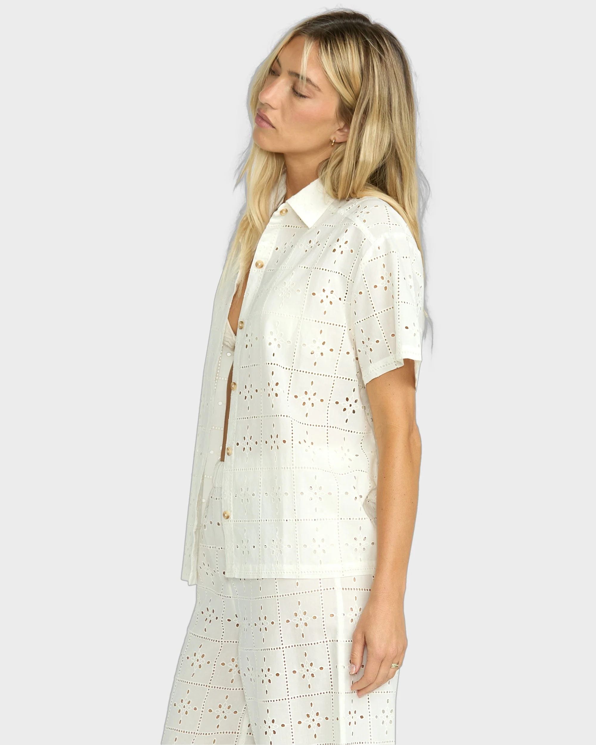Womens Eyelet Crush Cover Up Shirt - Image 4