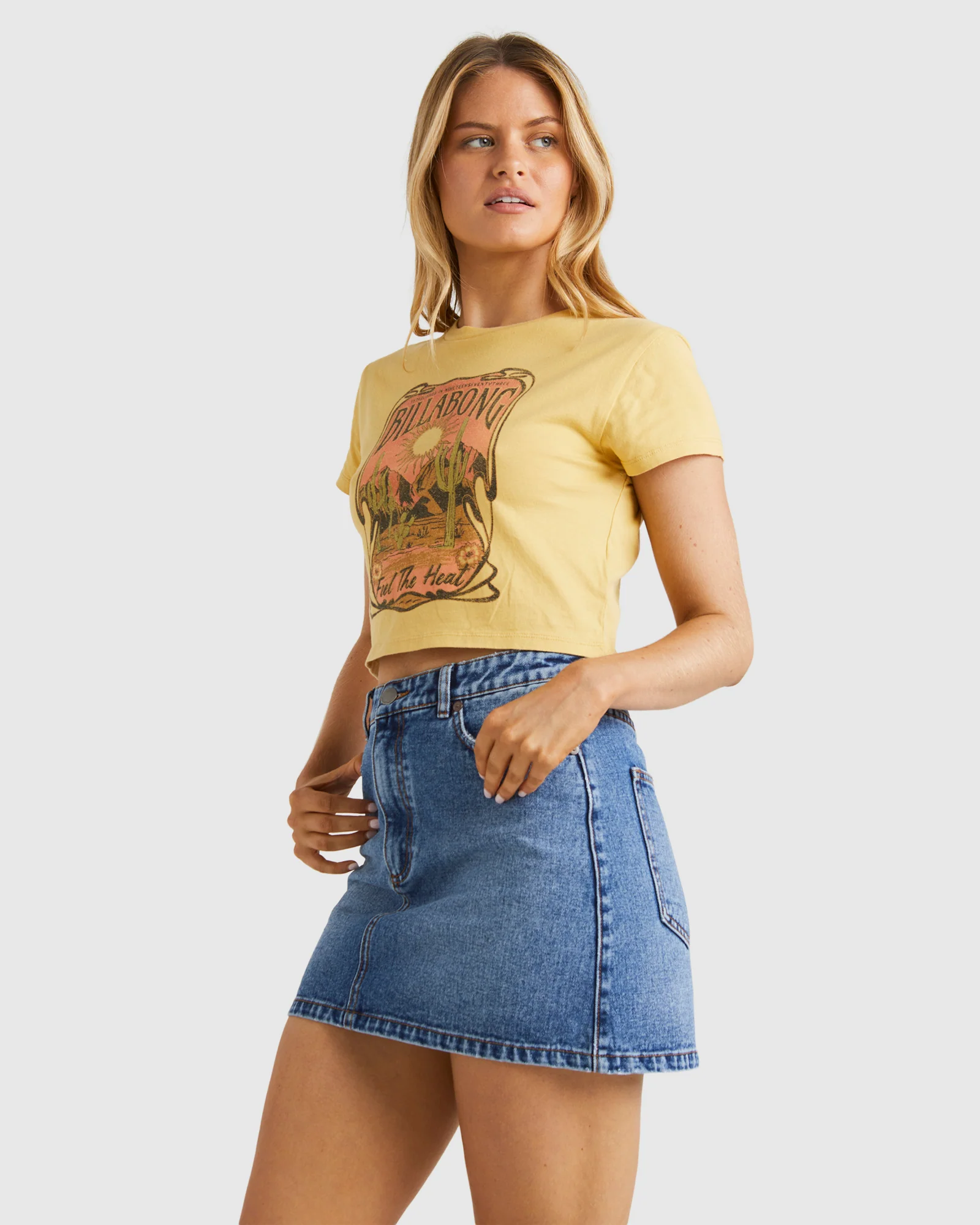 Womens Feel The Heat T-Shirt - Image 2