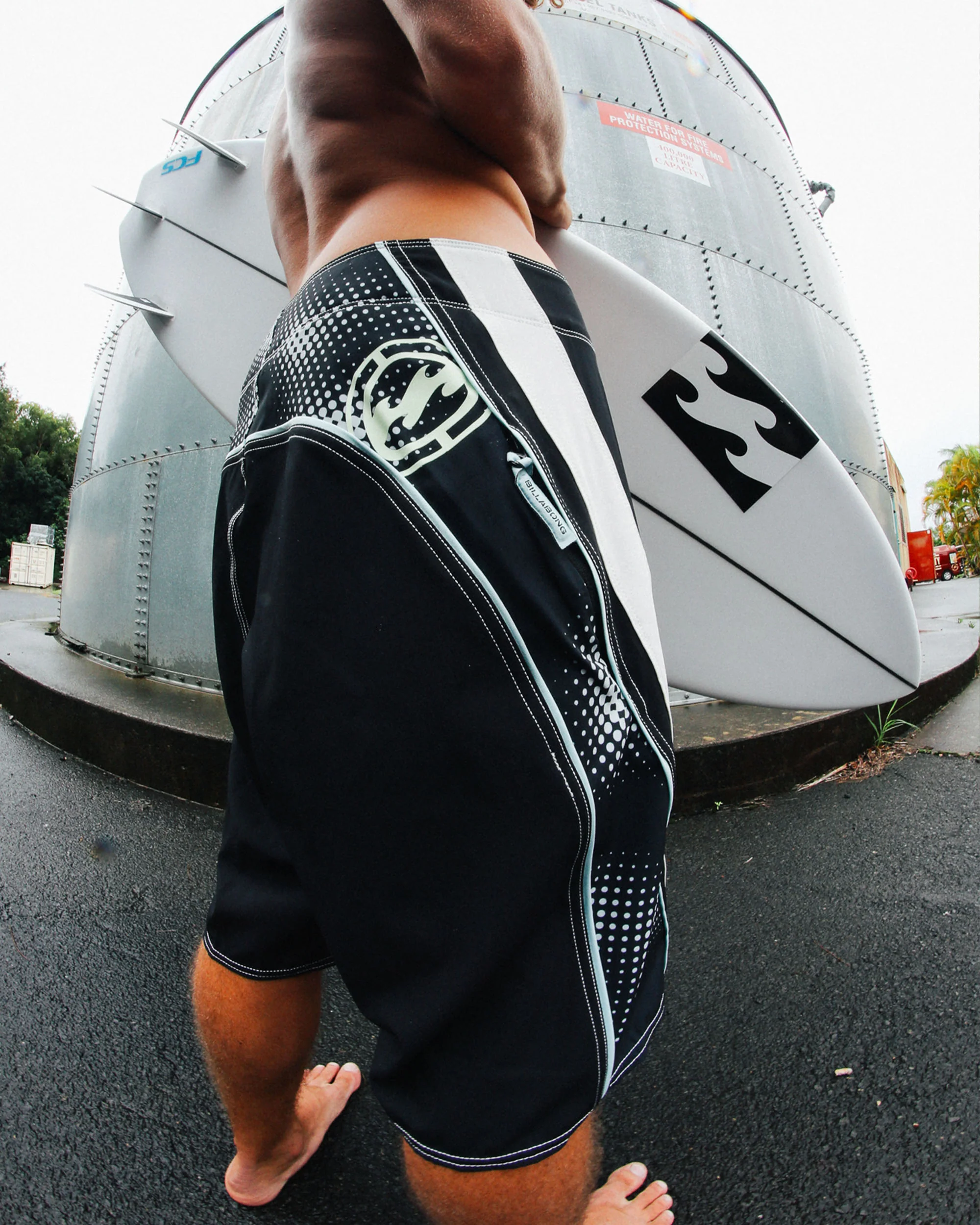 Mens Fluid 2K Pro 21" Boardshorts - Image 2