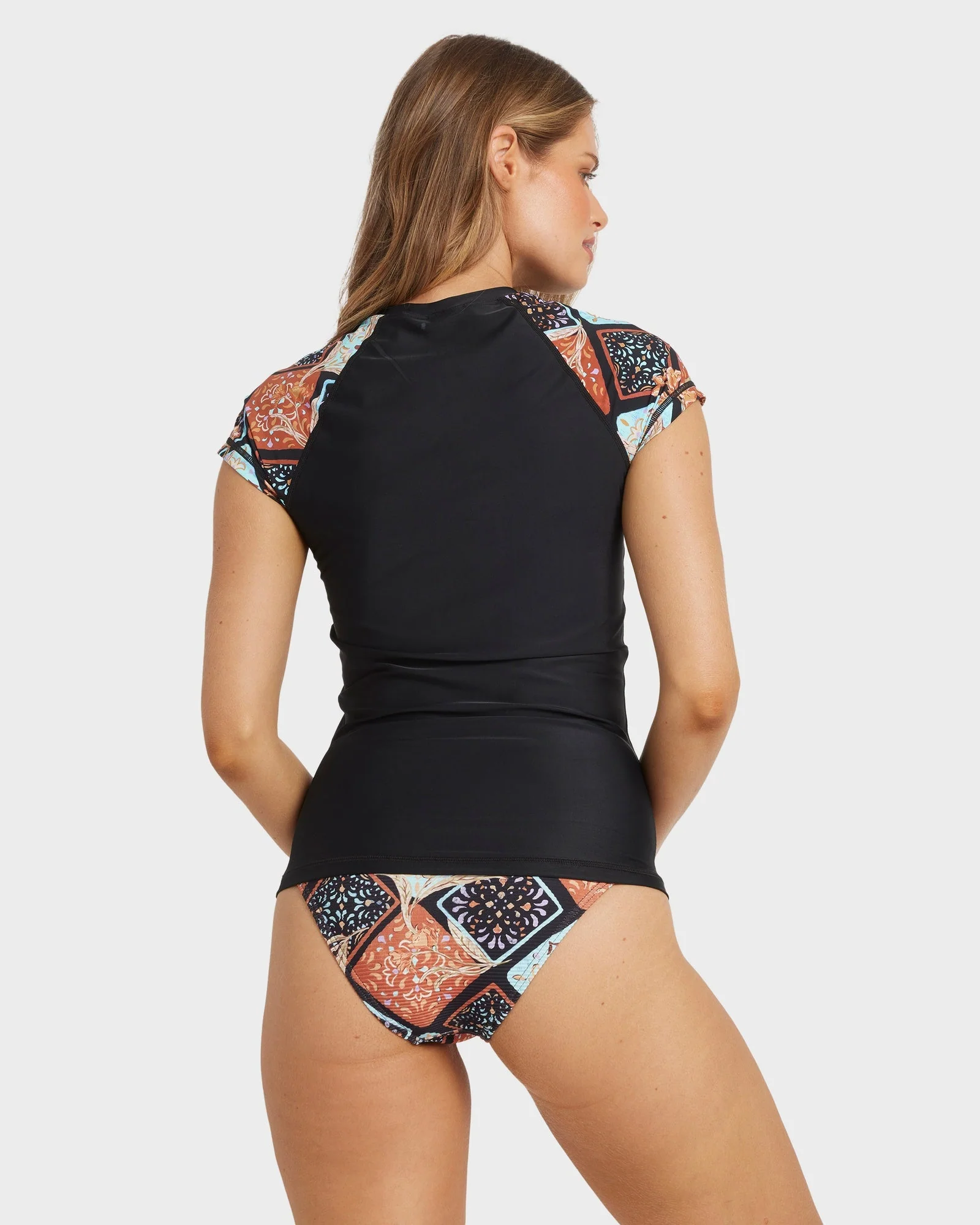 Womens Forever Folk Wahine Rash Vest - Image 2