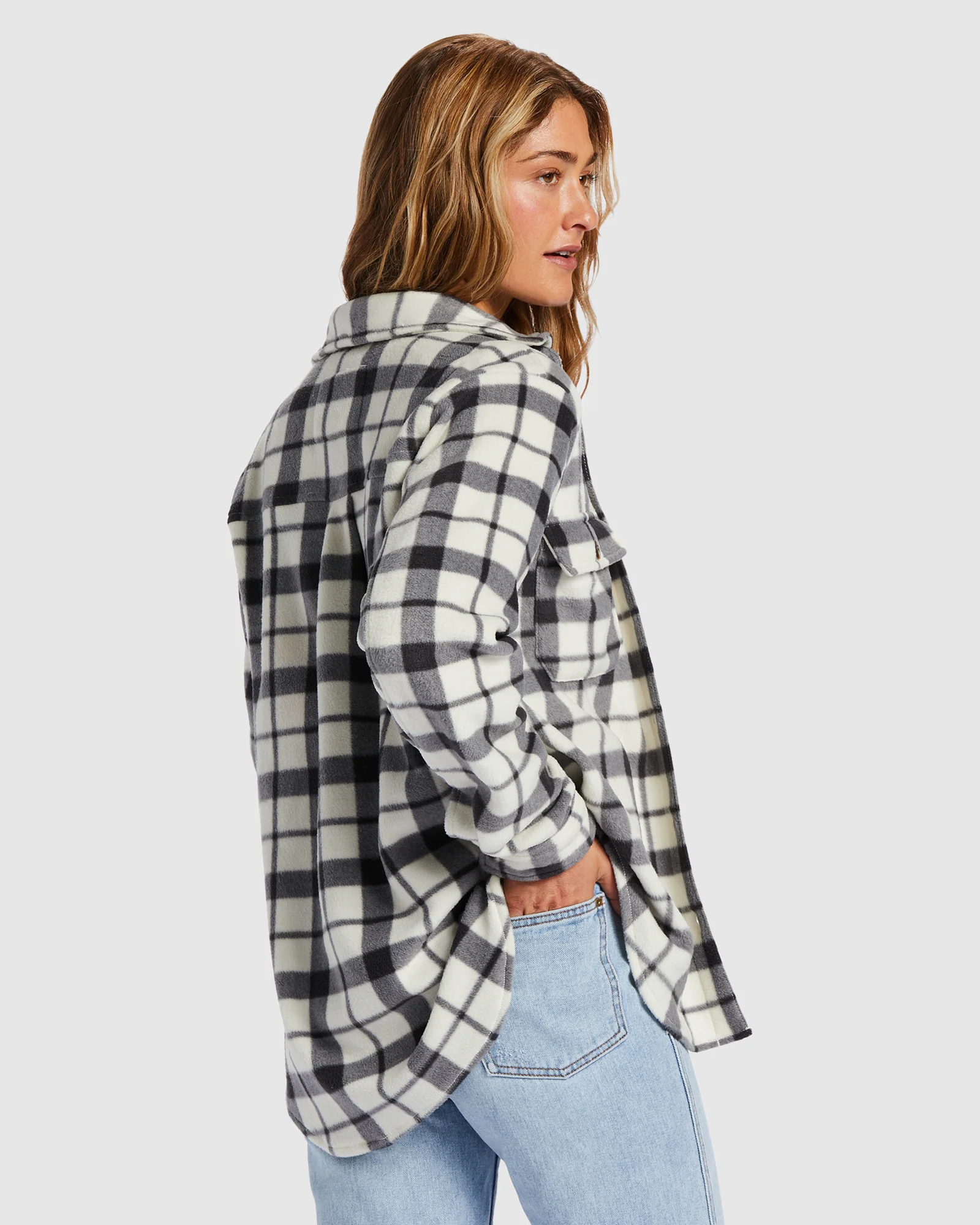 Womens Forge Fleece Shacket - Image 3