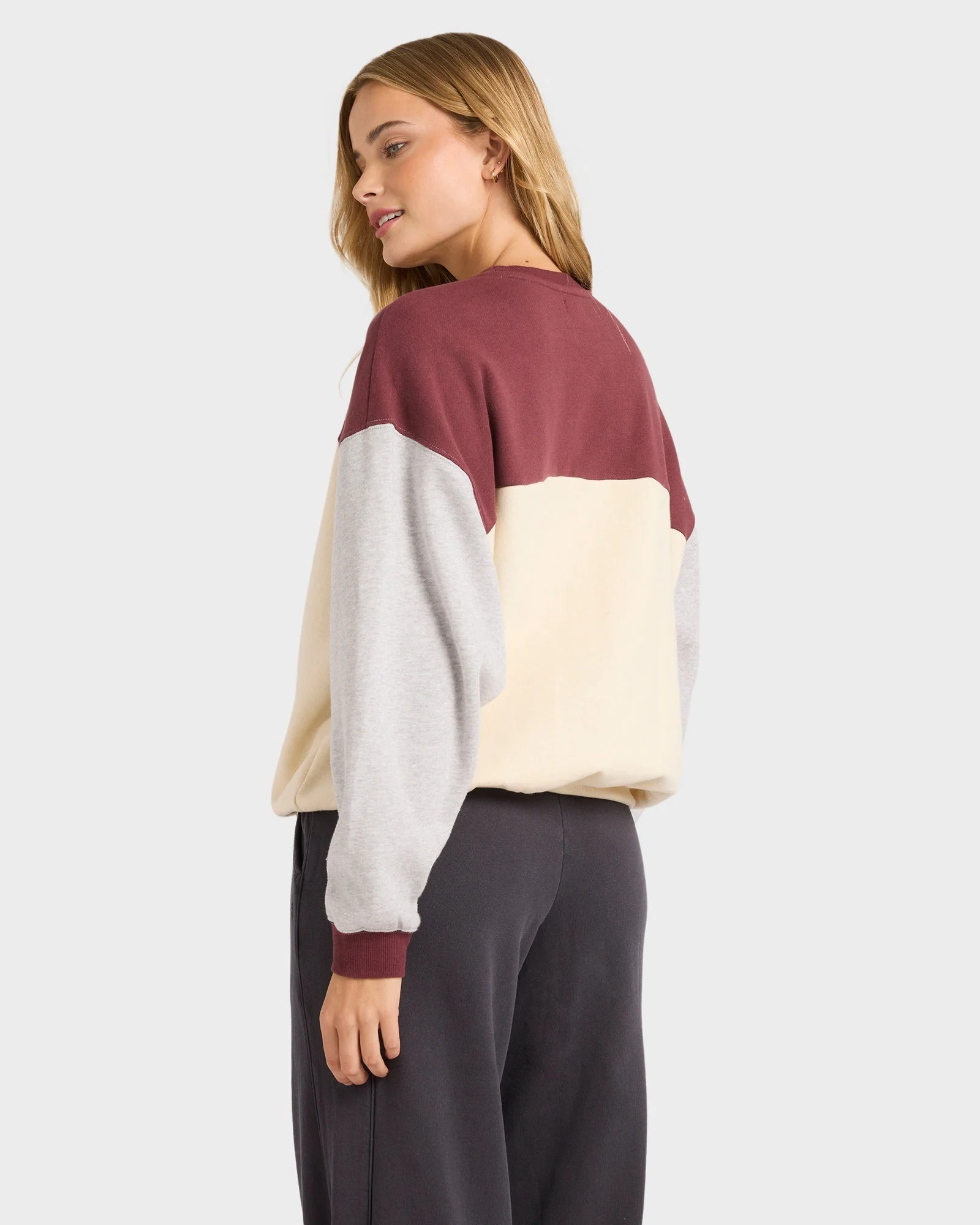 Womens Get It Kendal Crew Neck - Image 2
