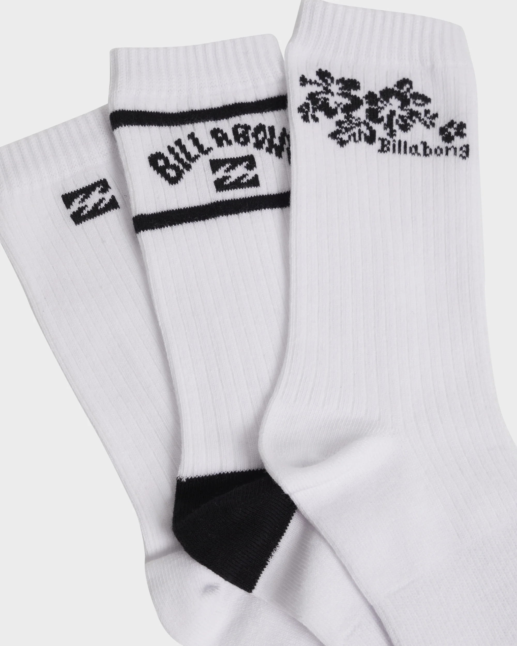 Womens Good Times 3 Pack No Show Socks - Image 2