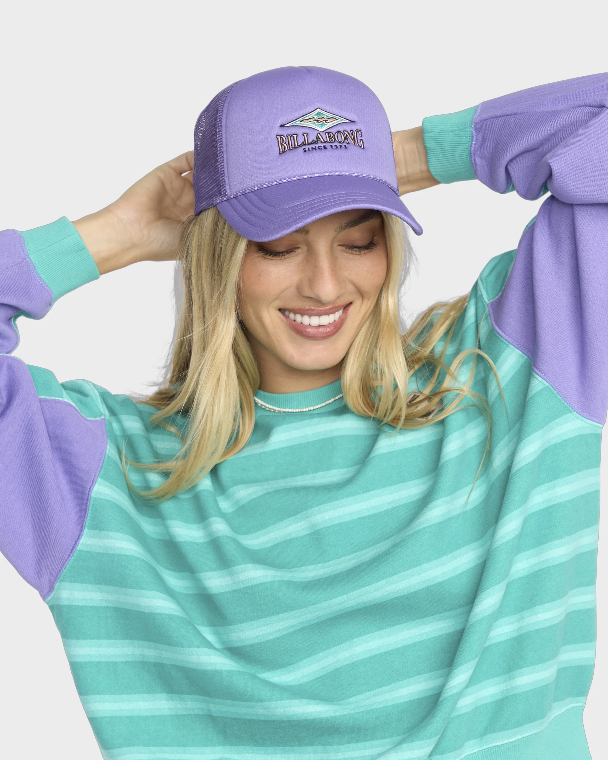 Womens Grandpa Trucker Cap - Image 5