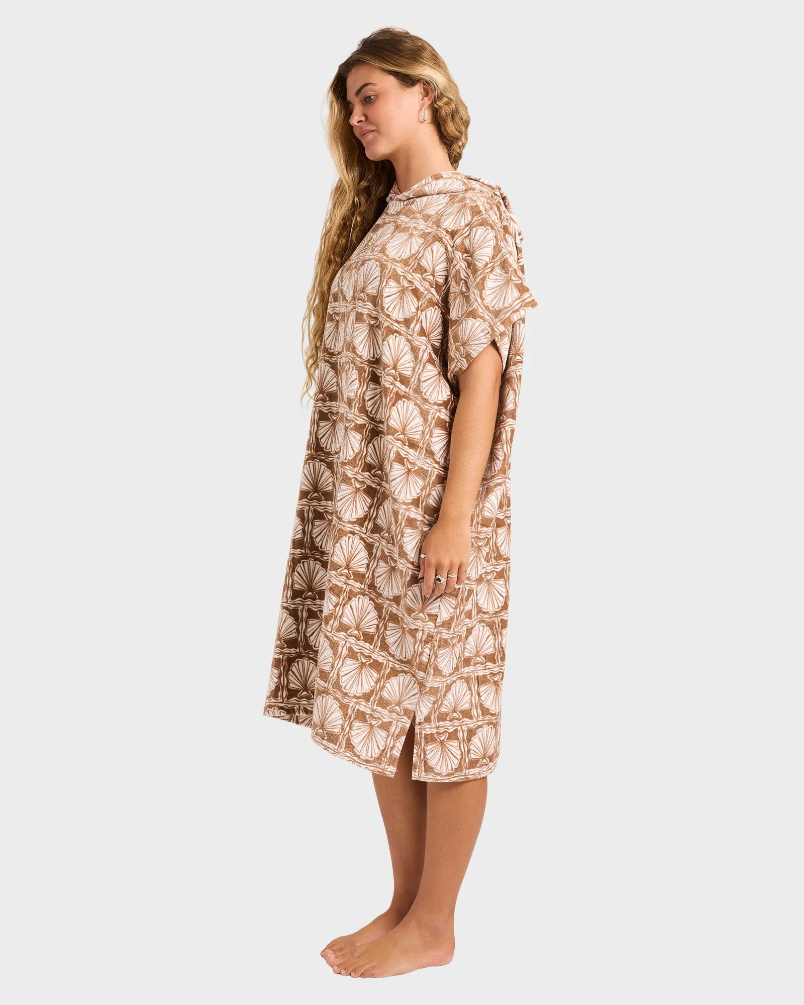 Womens Heat Hooded Towel - Image 3