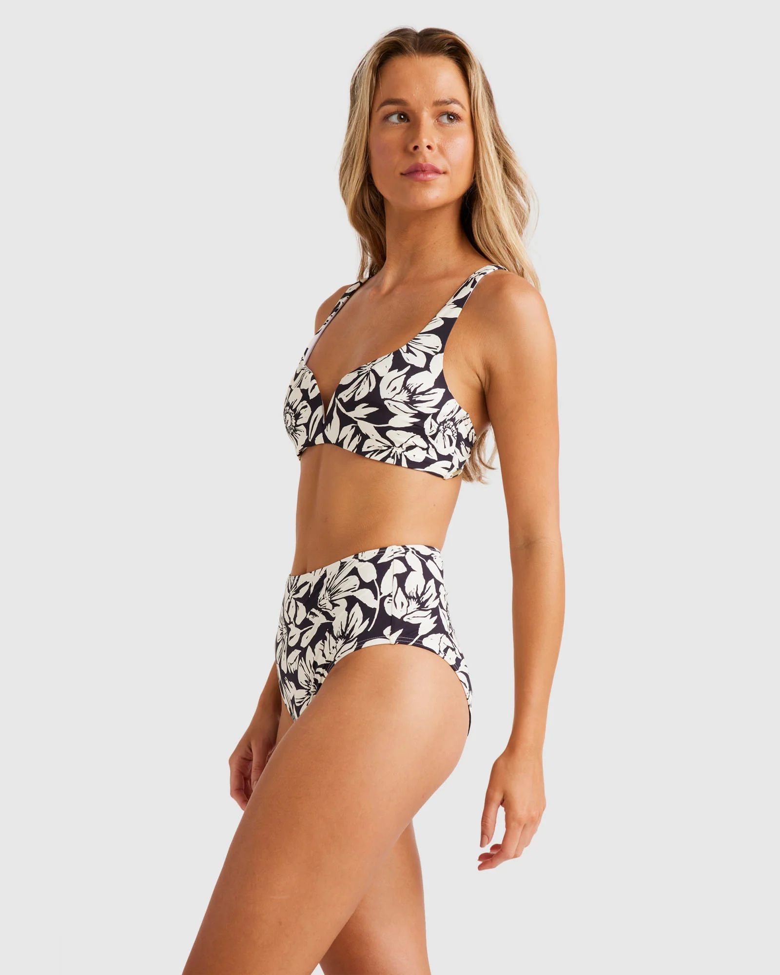 Womens Hi Times Dion D/DD Bralette Bikini Top - Image 3