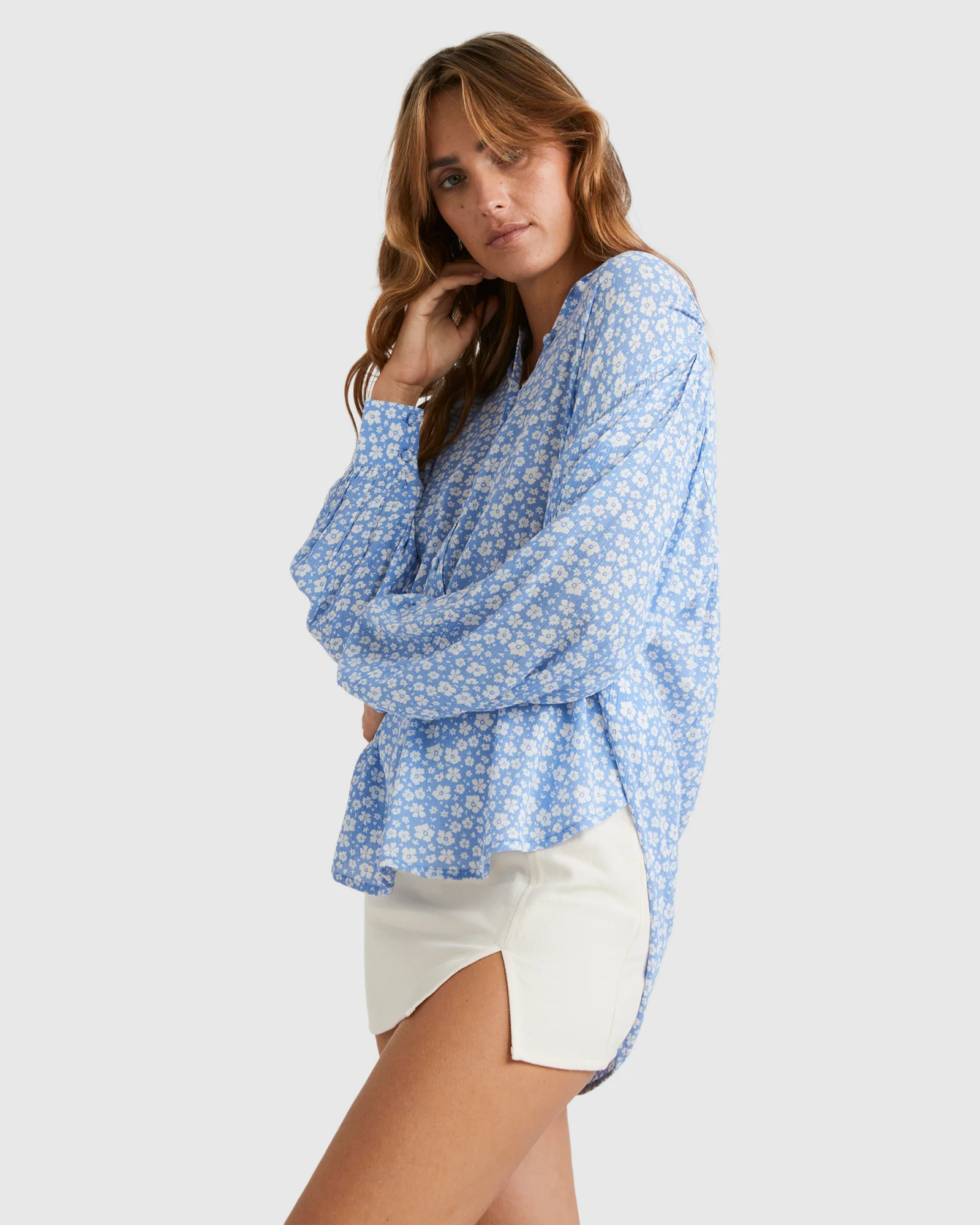 Womens Holiday La Mer Long Sleeve Shirt - Image 2