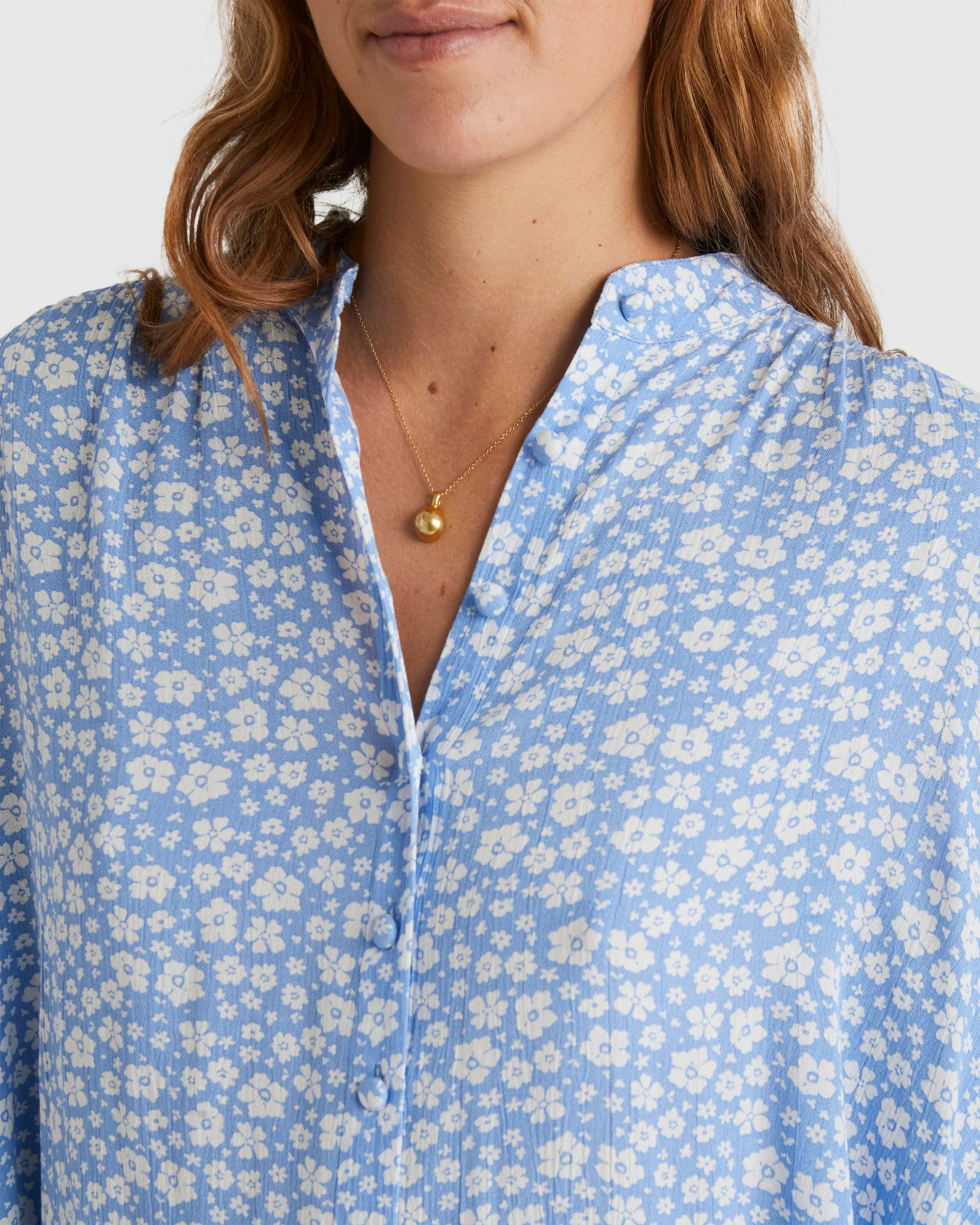 Womens Holiday La Mer Long Sleeve Shirt - Image 4