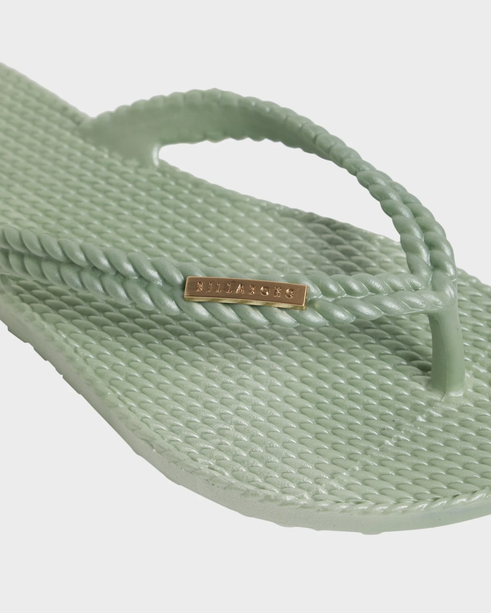 Womens Kick Back Metallic Thongs - Image 4