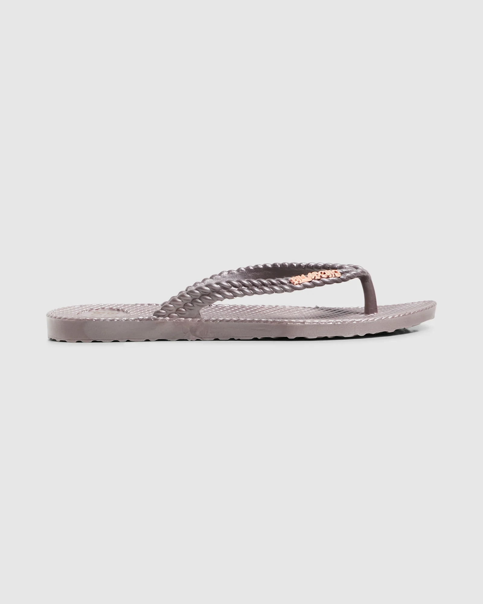 Womens Kick Back Metallic Thongs - Image 6