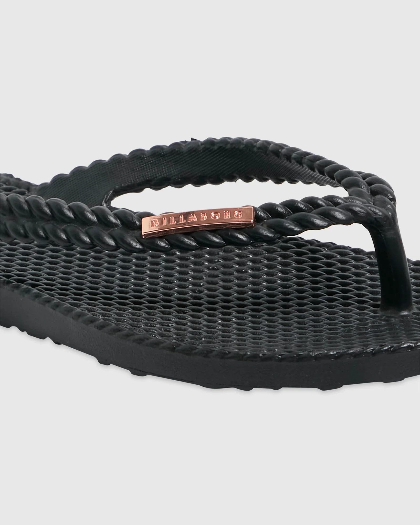 Womens Kick Back Solid Thongs - Image 5