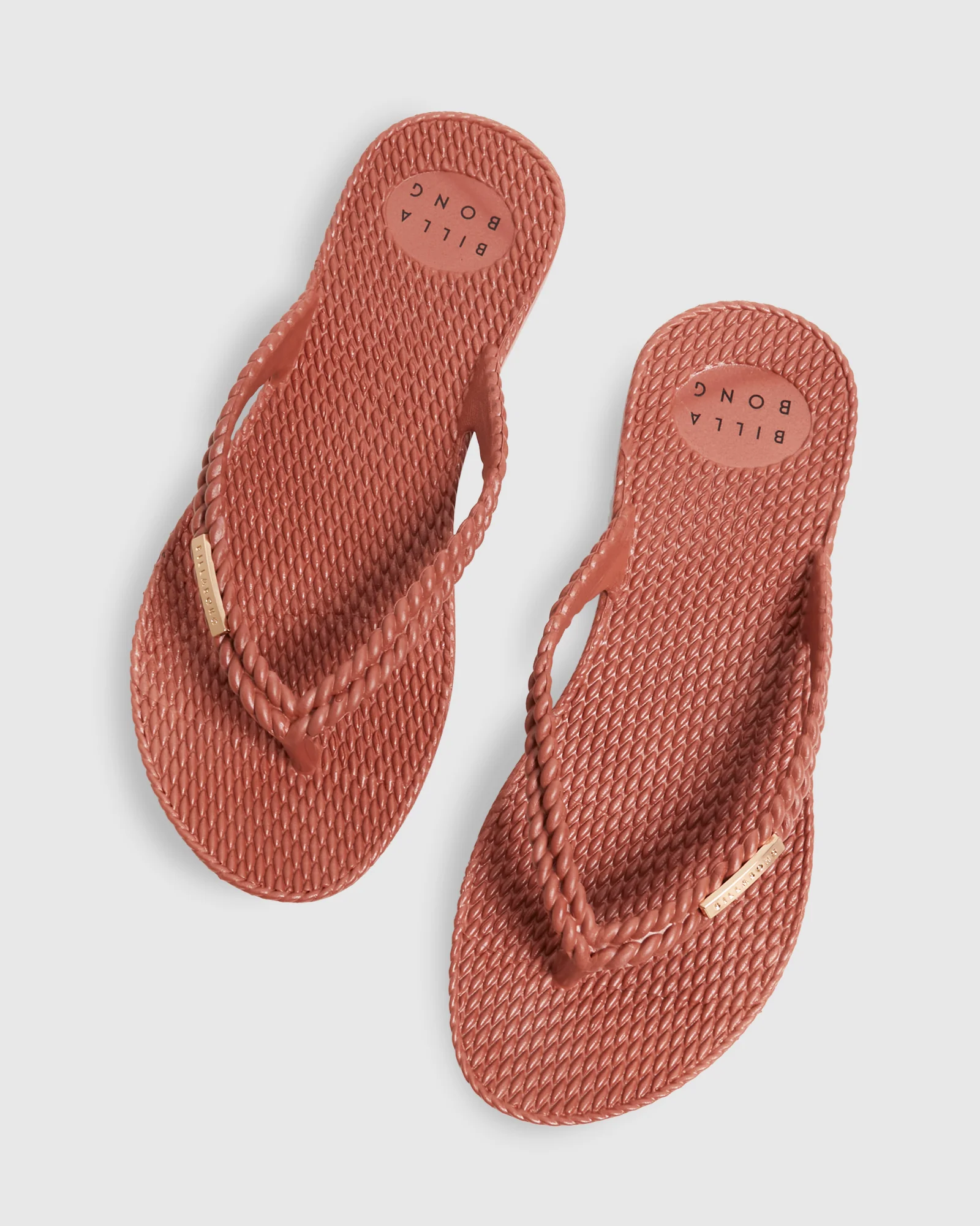 Womens Kick Back Solid Thongs - Image 5