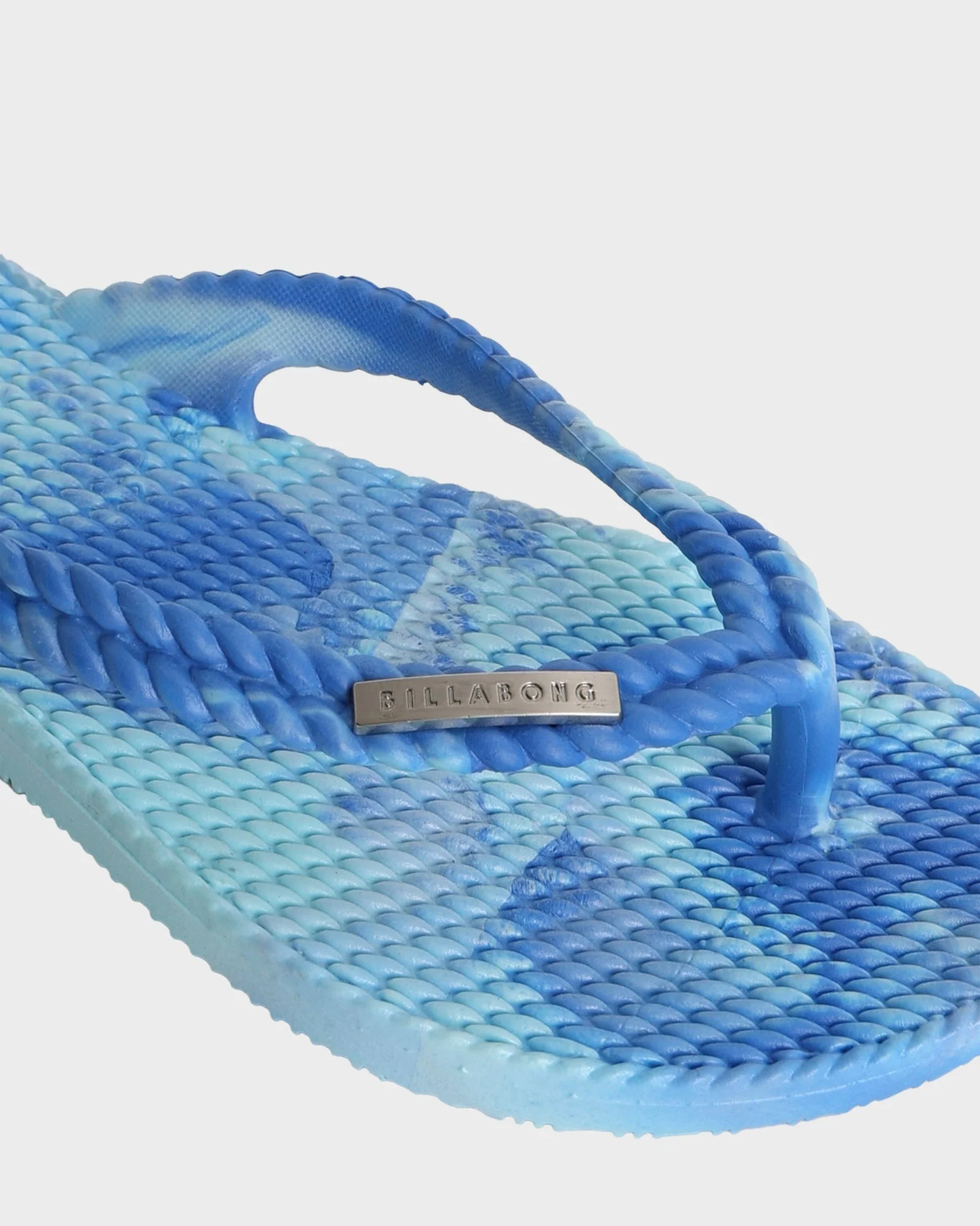Girls 6-14 Kicks Marble Thongs - Image 5