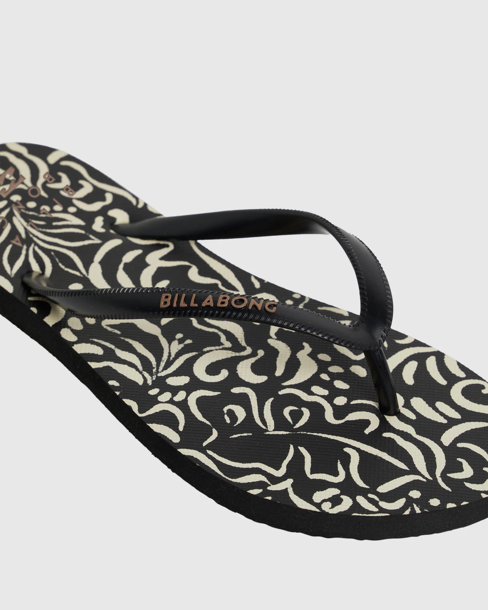 Womens La Isla Thongs - Image 6
