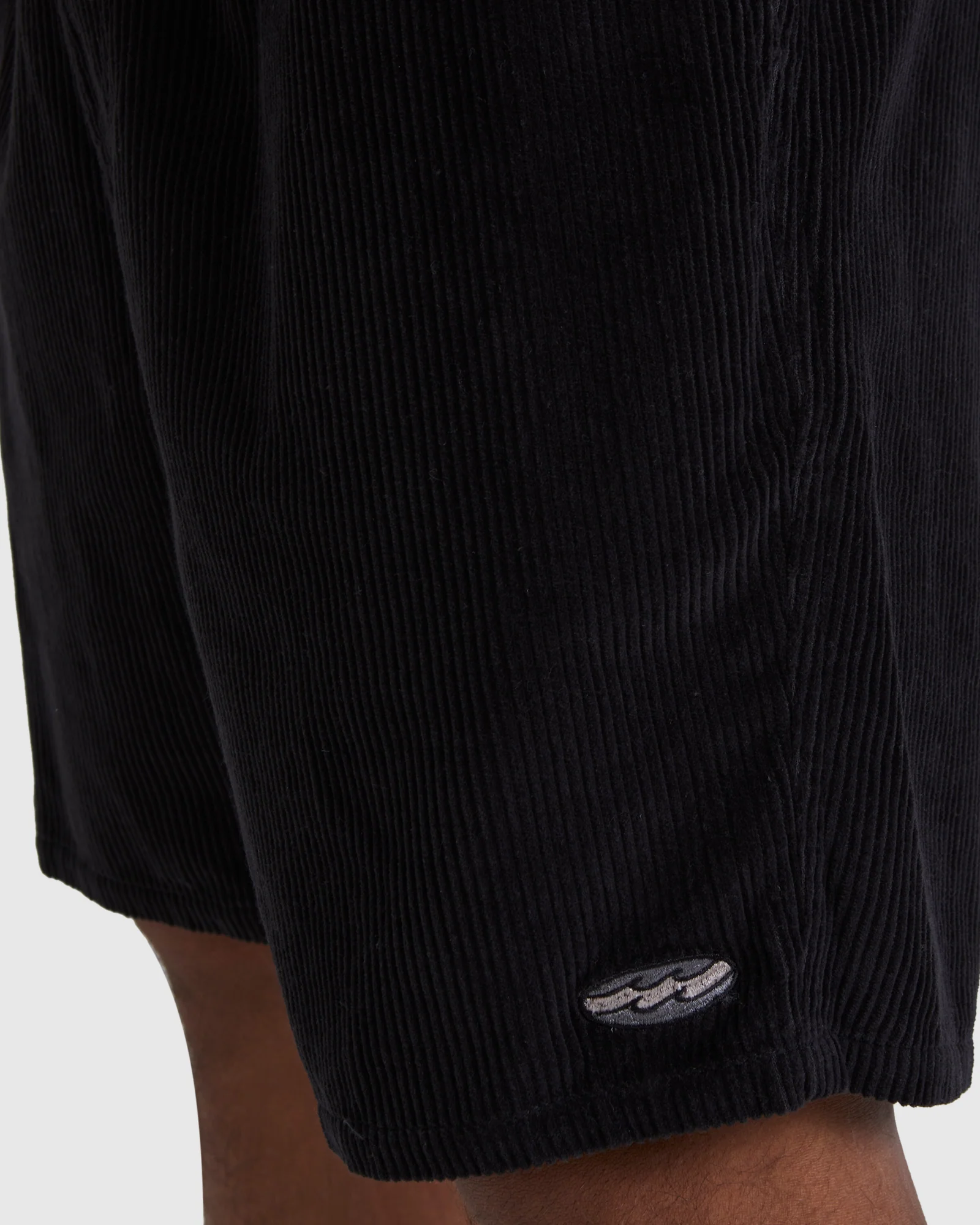 Mens Larry Corduroy 18" Shorts - Image 4