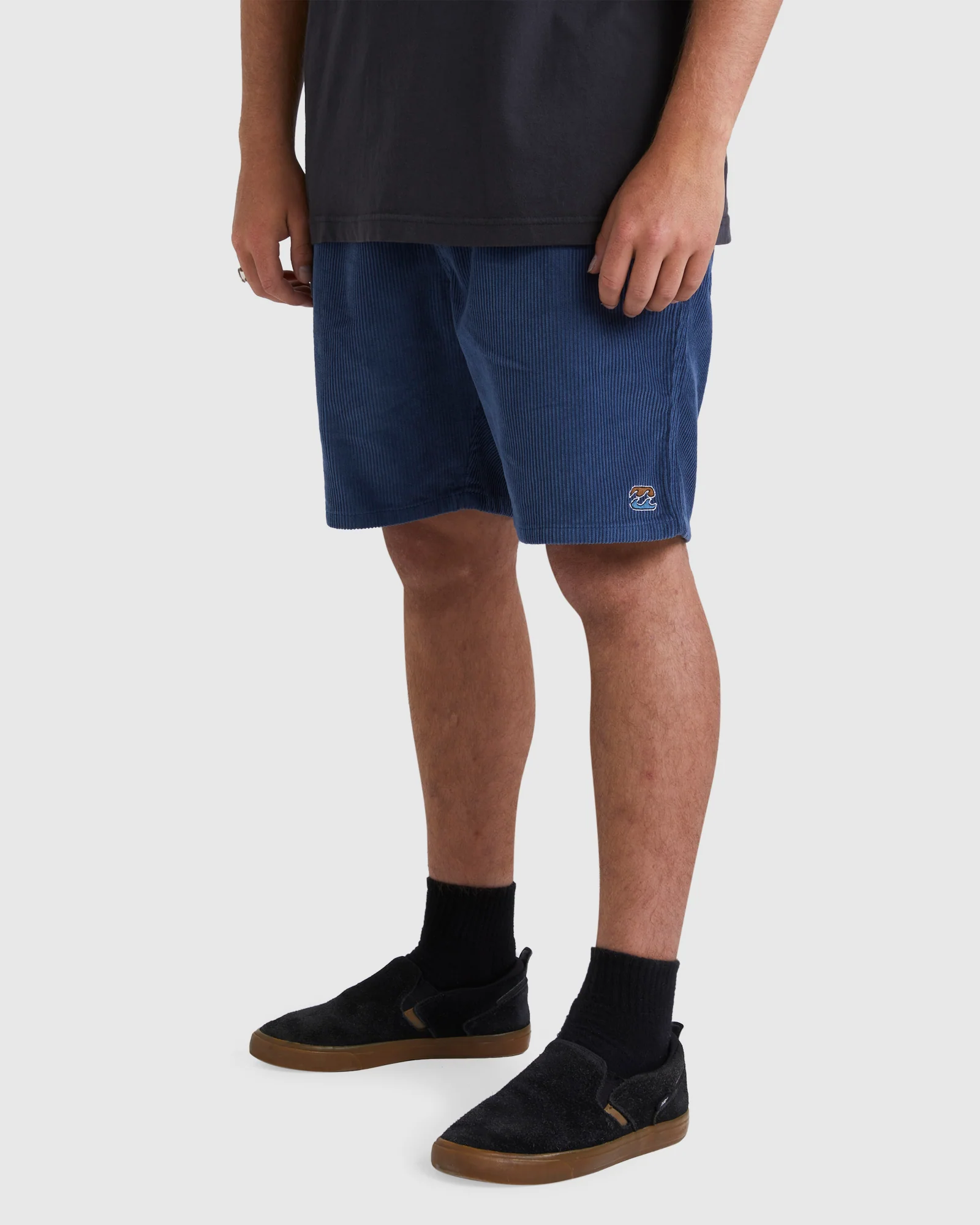 Mens Larry Corduroy 18" Shorts - Image 2