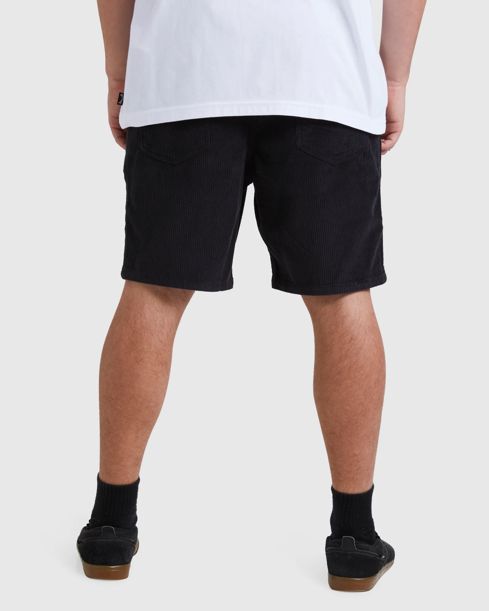 Mens Larry Corduroy 18" Shorts - Image 3
