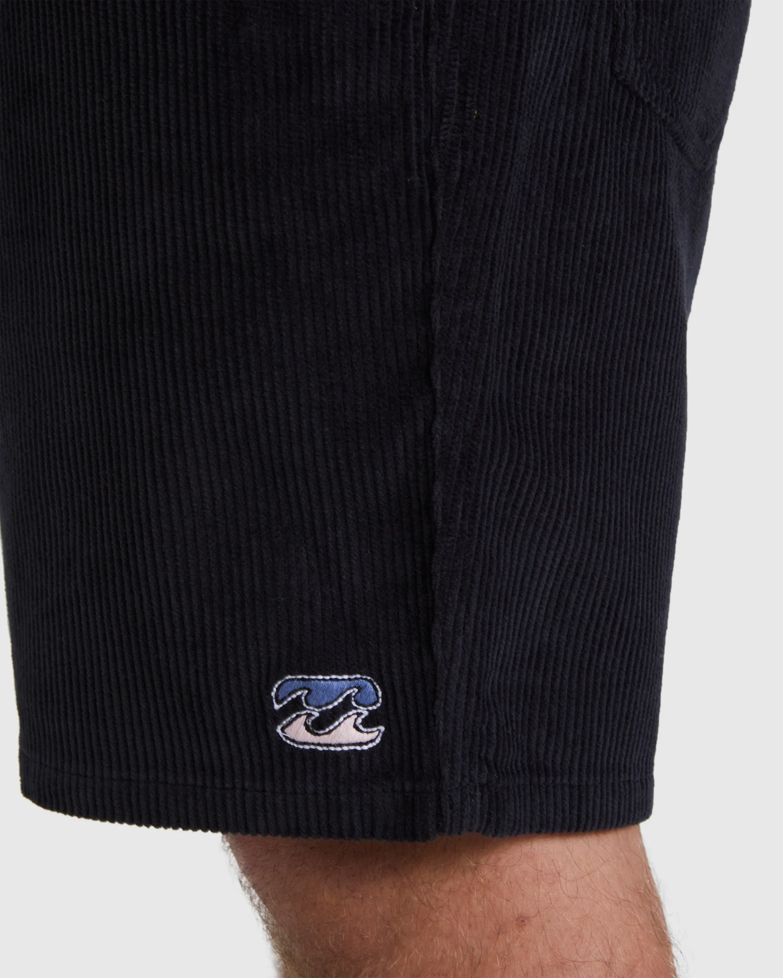 Mens Larry Corduroy 18" Shorts - Image 4