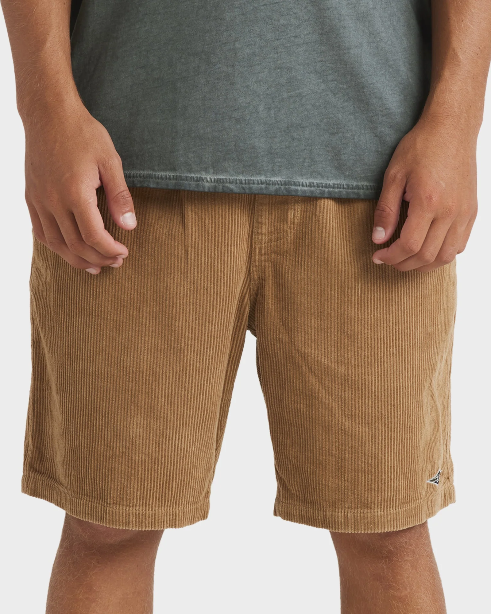 Mens Larry Corduroy 18" Walkshorts - Image 4