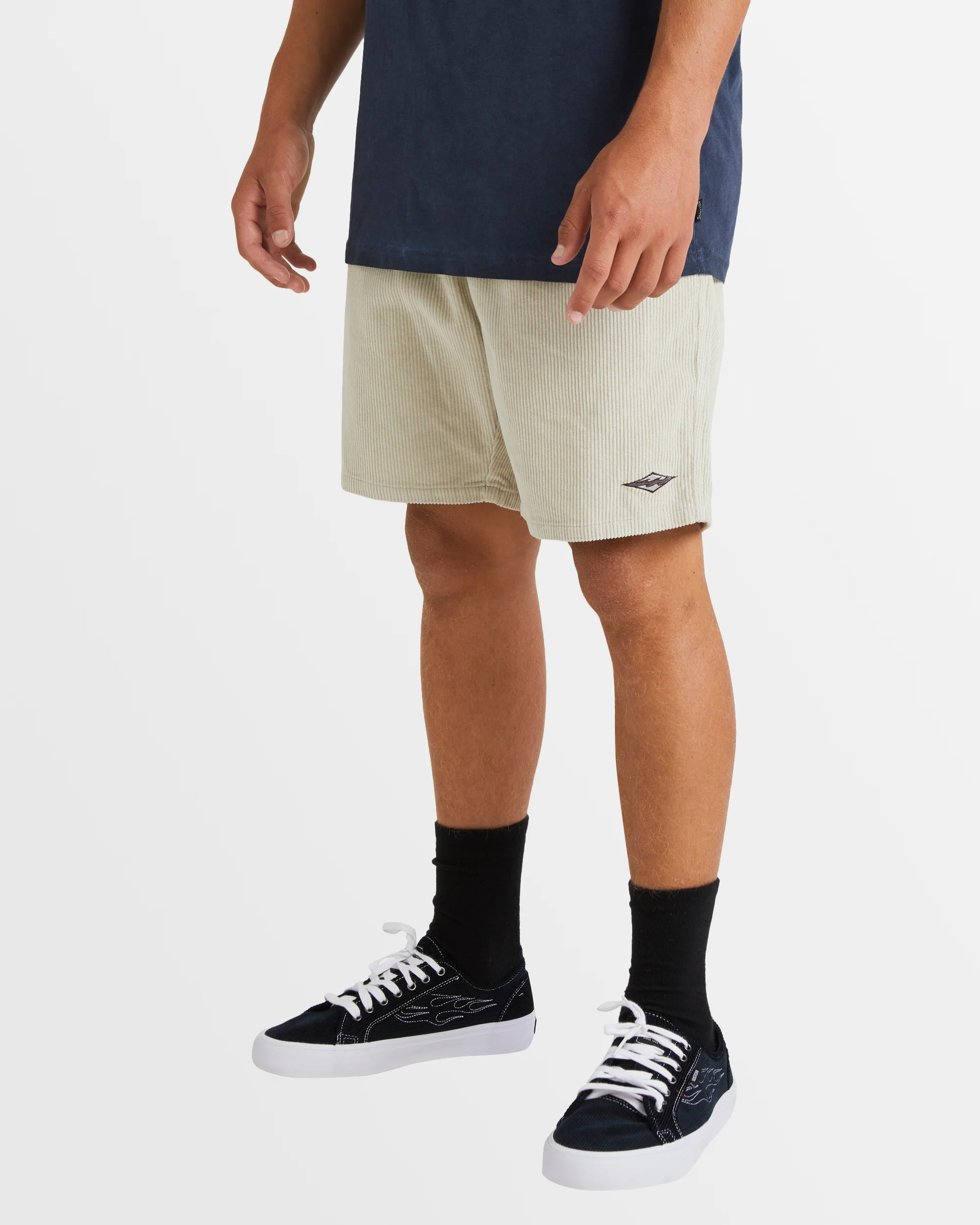 Mens Larry Corduroy 18" Walkshorts - Image 2