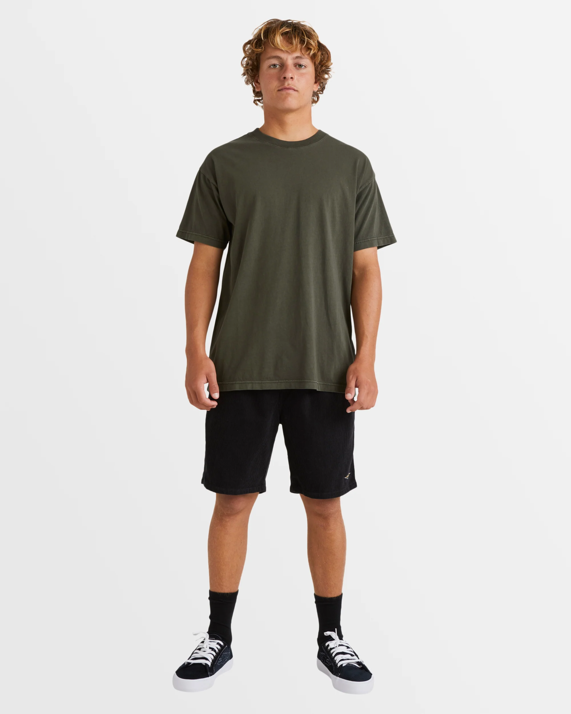 Mens Larry Corduroy 18" Walkshorts - Image 4