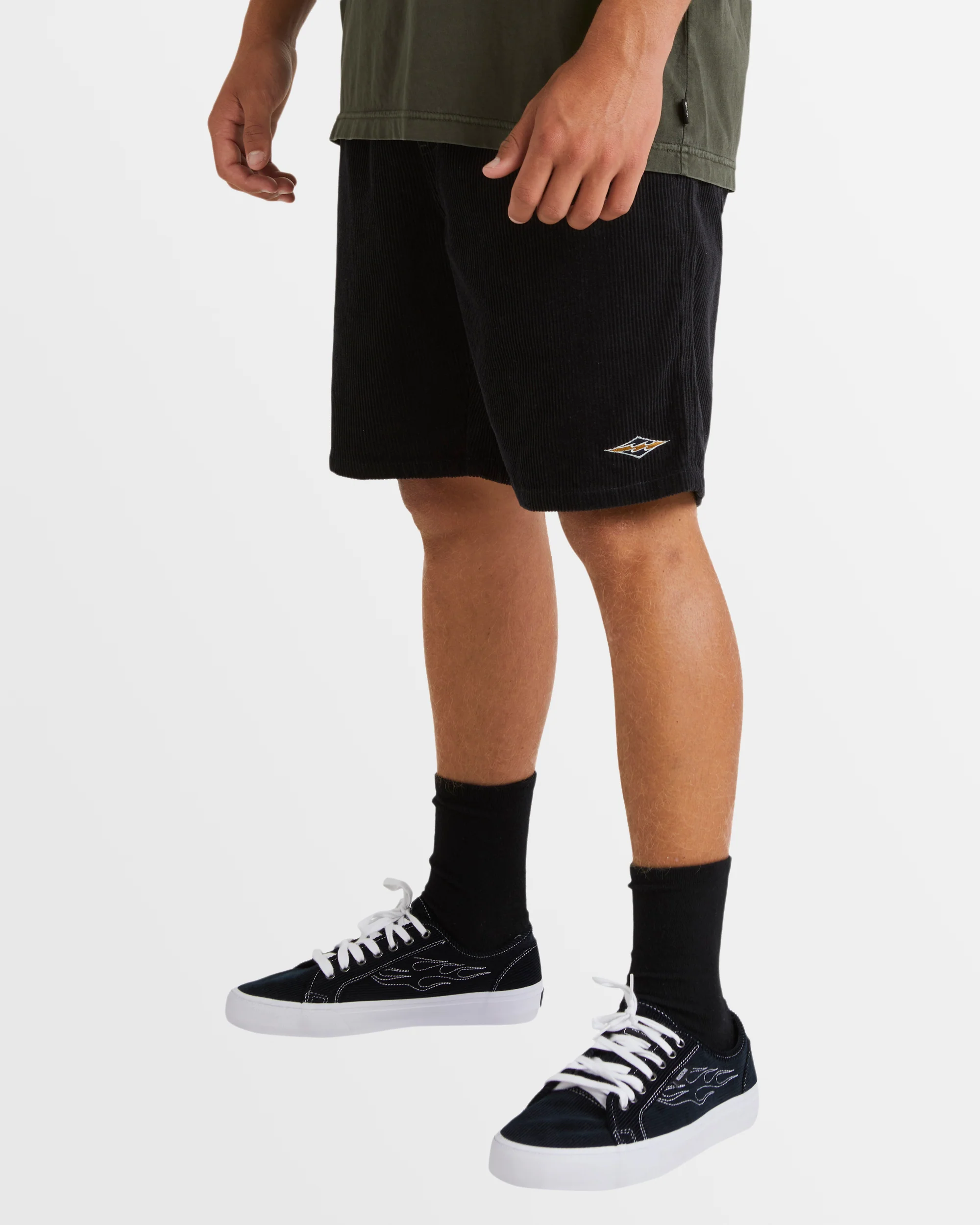 Mens Larry Corduroy 18" Walkshorts - Image 5