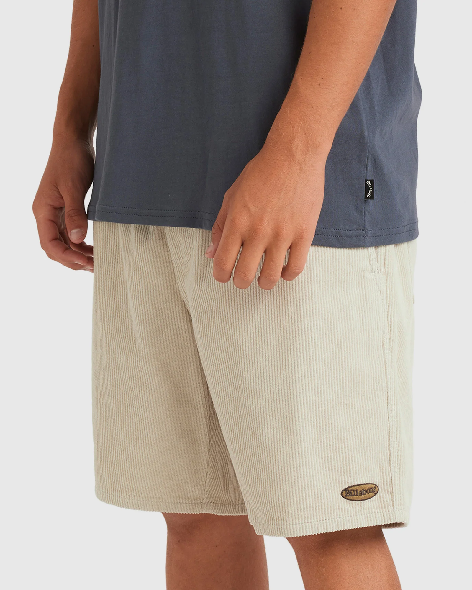 Mens Larry Corduroy 18" WalkShorts - Image 3