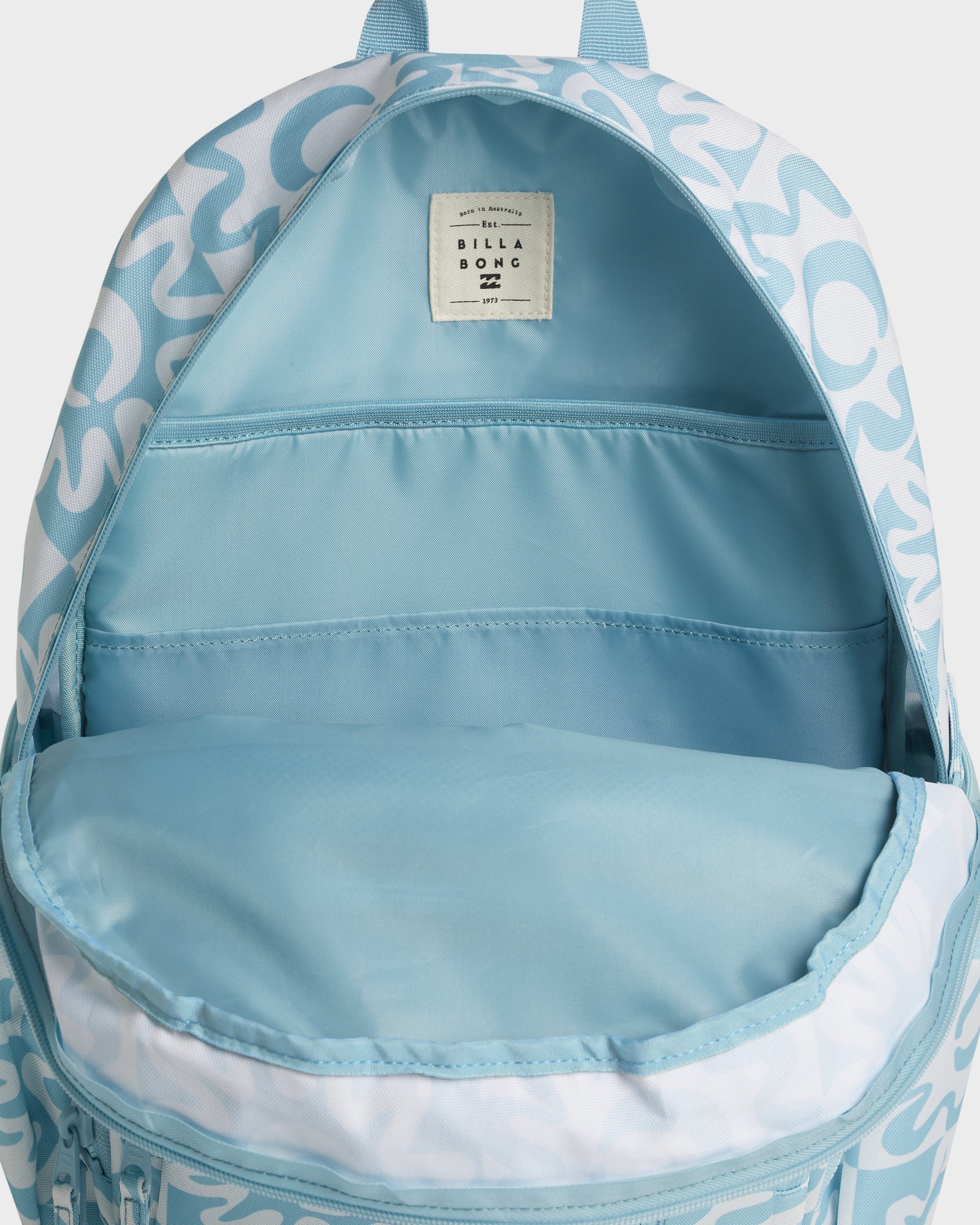 Girls Roadie Jr 31L Backpack - Image 2
