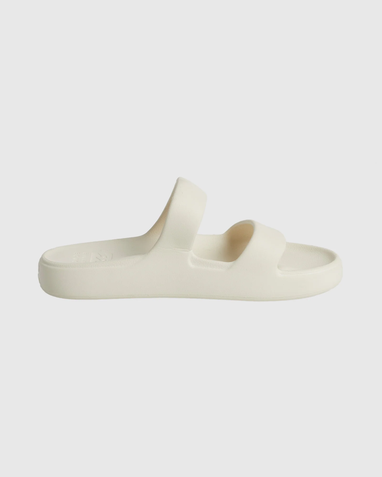 Womens Malibu Recovery Sandals - Image 3