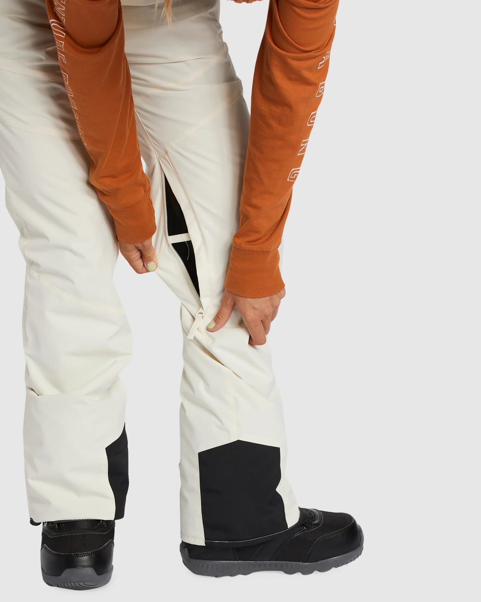 Womens Malla Pants - Image 6