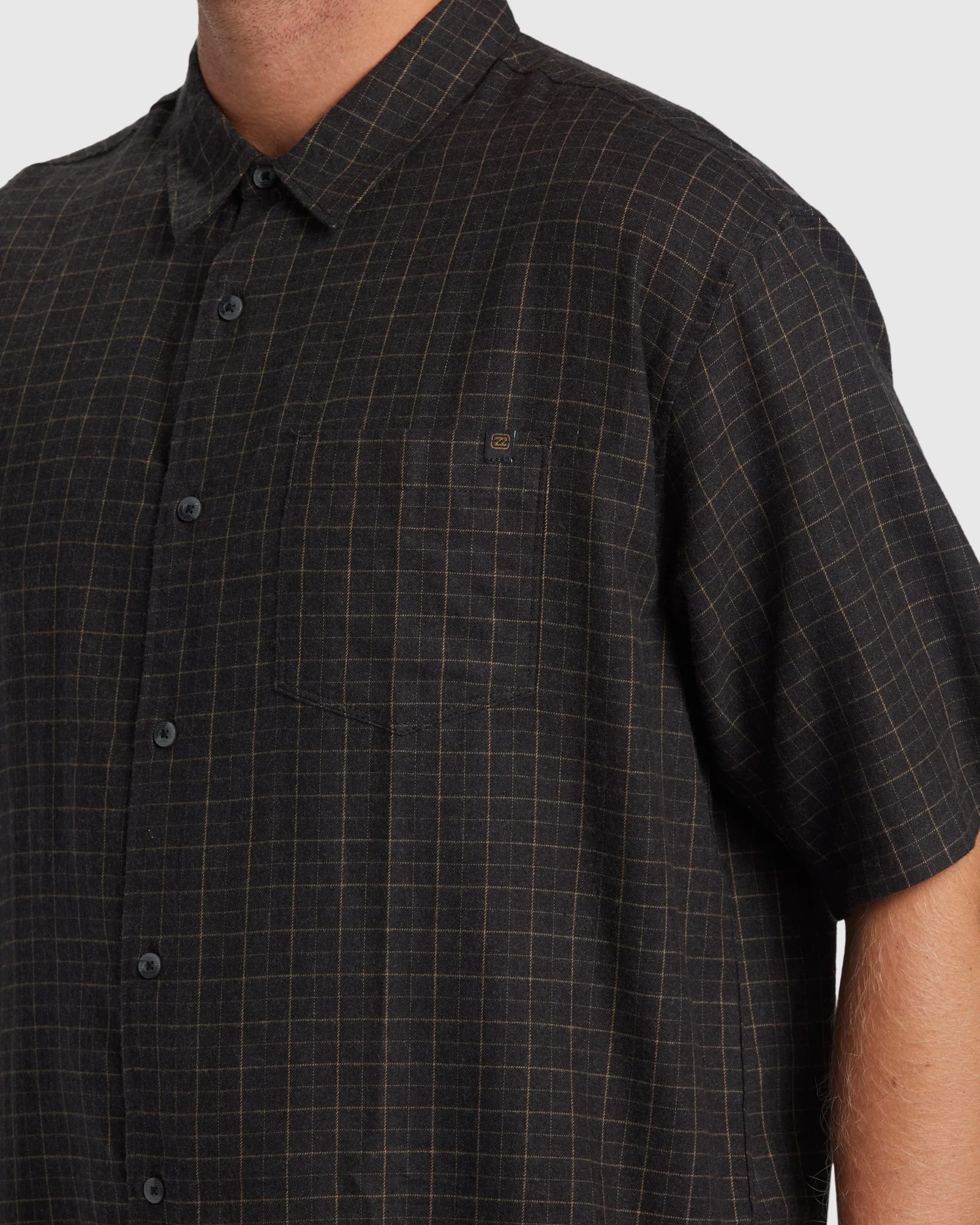 Mens Mogul Shirt - Image 4