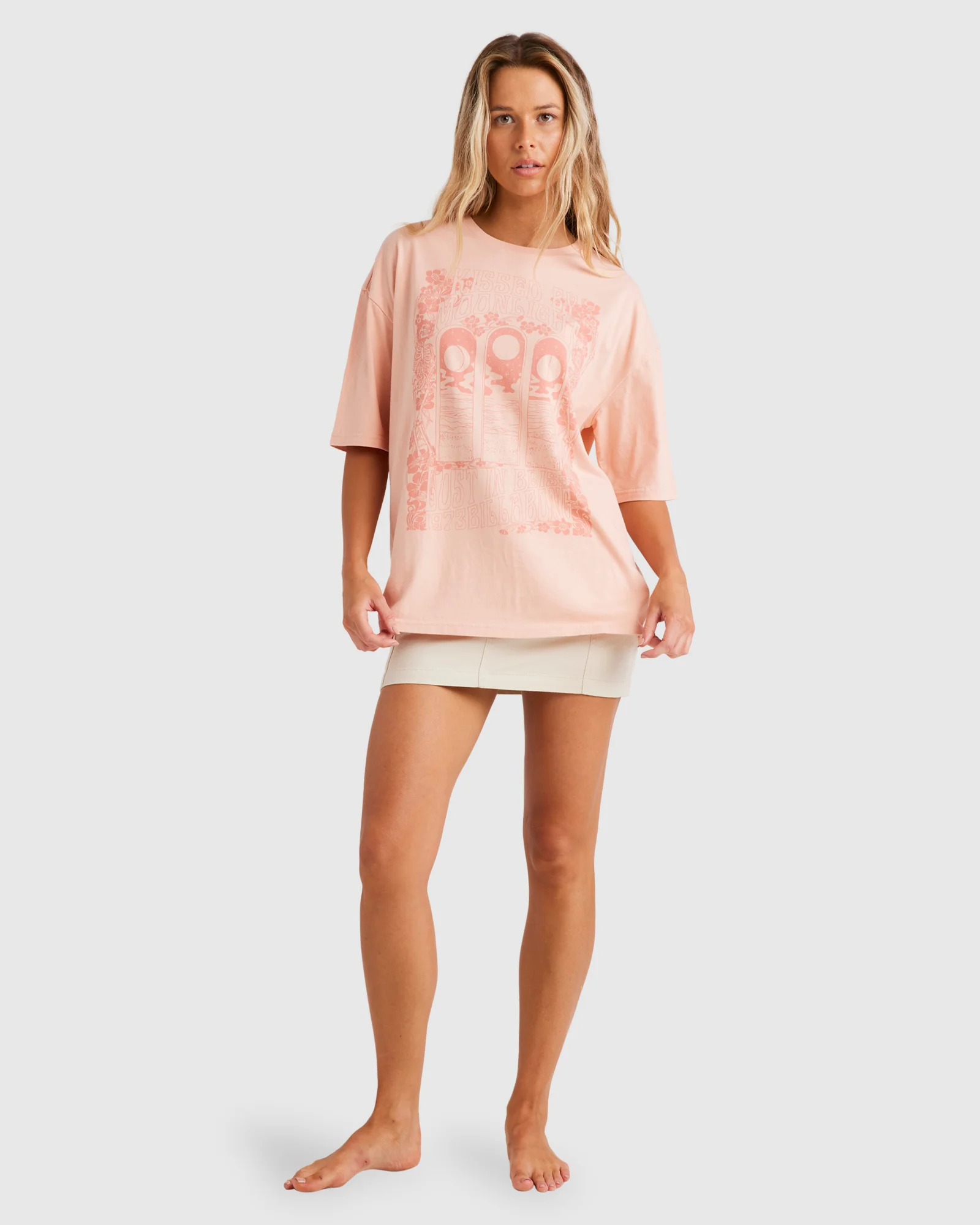 Womens Moon Kiss T-Shirt - Image 5