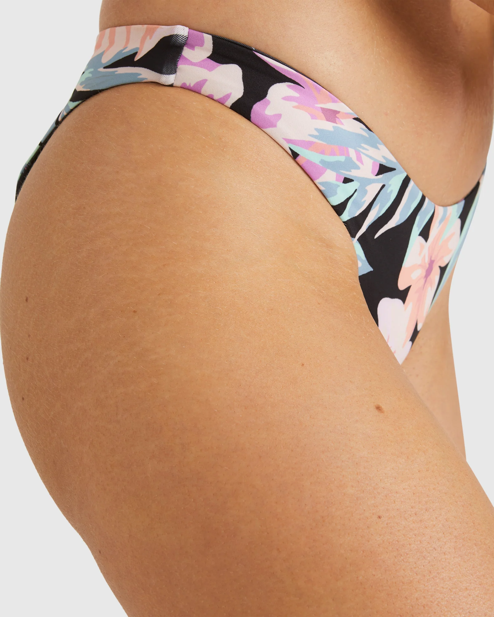 Womens Nights In Paradise Reversible Hike Bikini Bottom - Image 4
