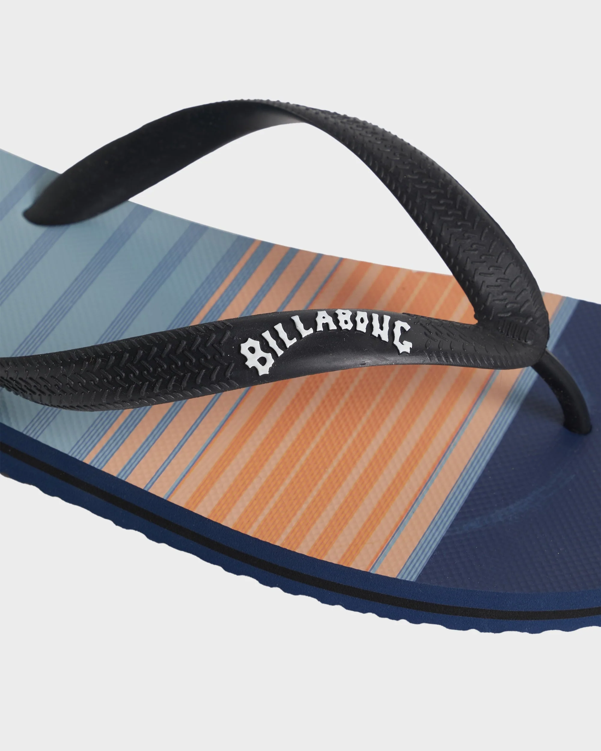 Mens Northpoint Thongs - Image 4