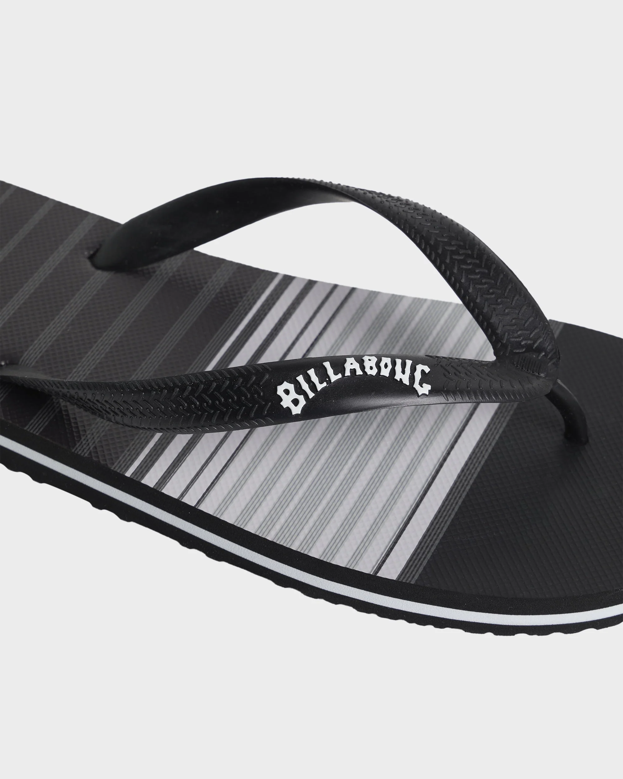 Mens Northpoint Thongs - Image 4