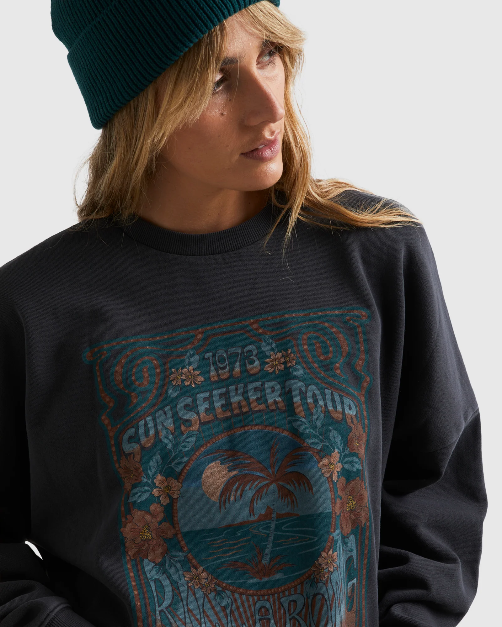 Womens On Tour Venice Crew Neck - Image 4