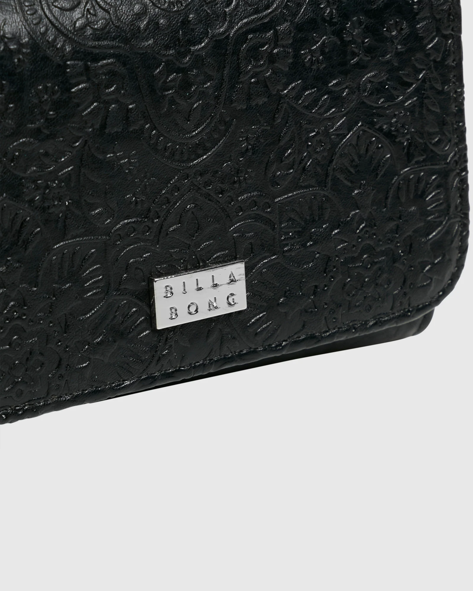 On Vacation Trifold Wallet - Image 5