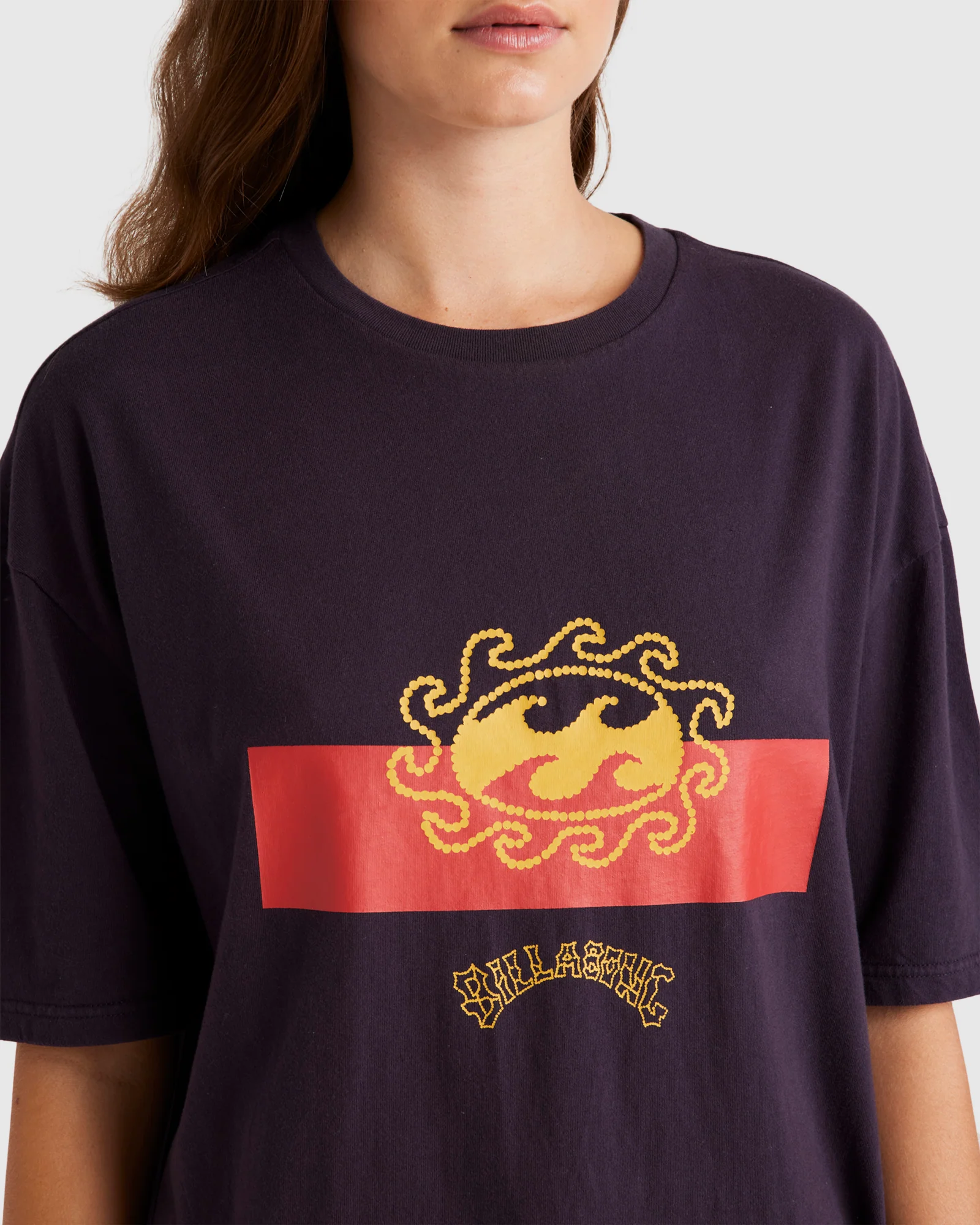 Womens Otis Arch Sun T-Shirt - Image 4