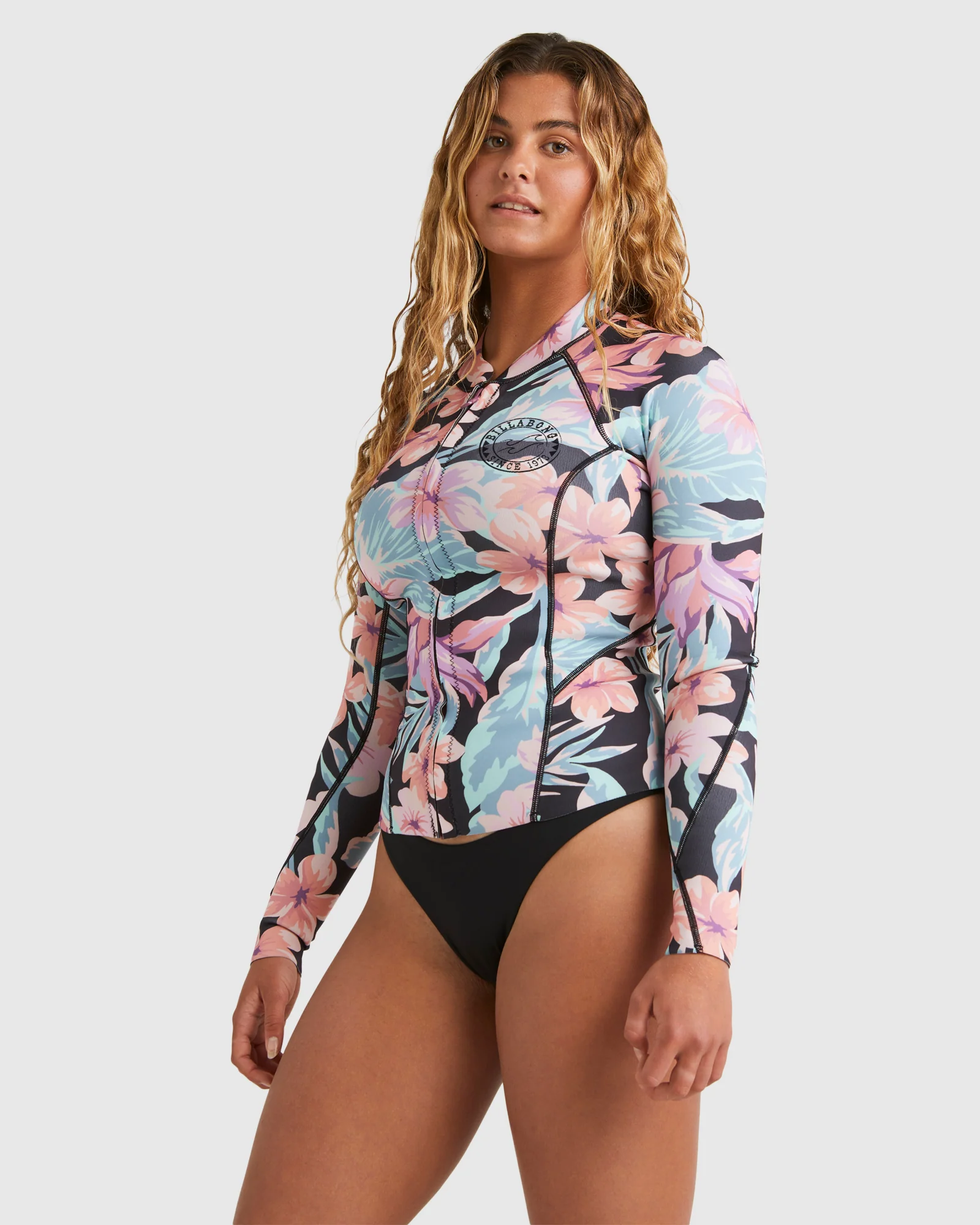 Womens 1/1mm Peeky Chest Zip Wetsuit - Image 2