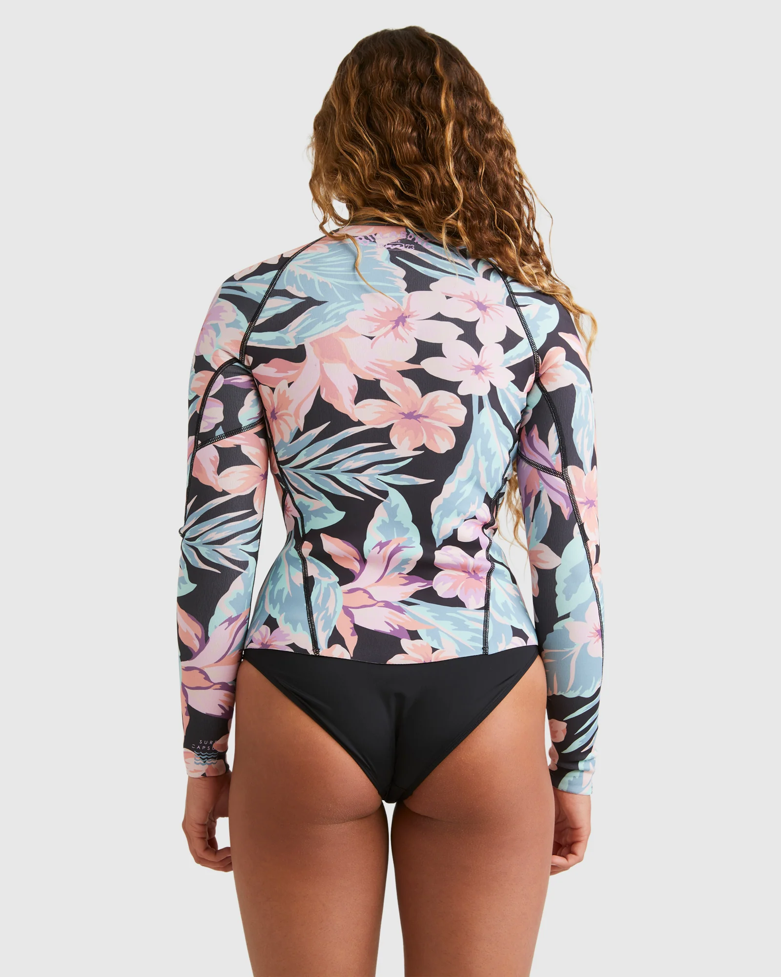 Womens 1/1mm Peeky Chest Zip Wetsuit - Image 3