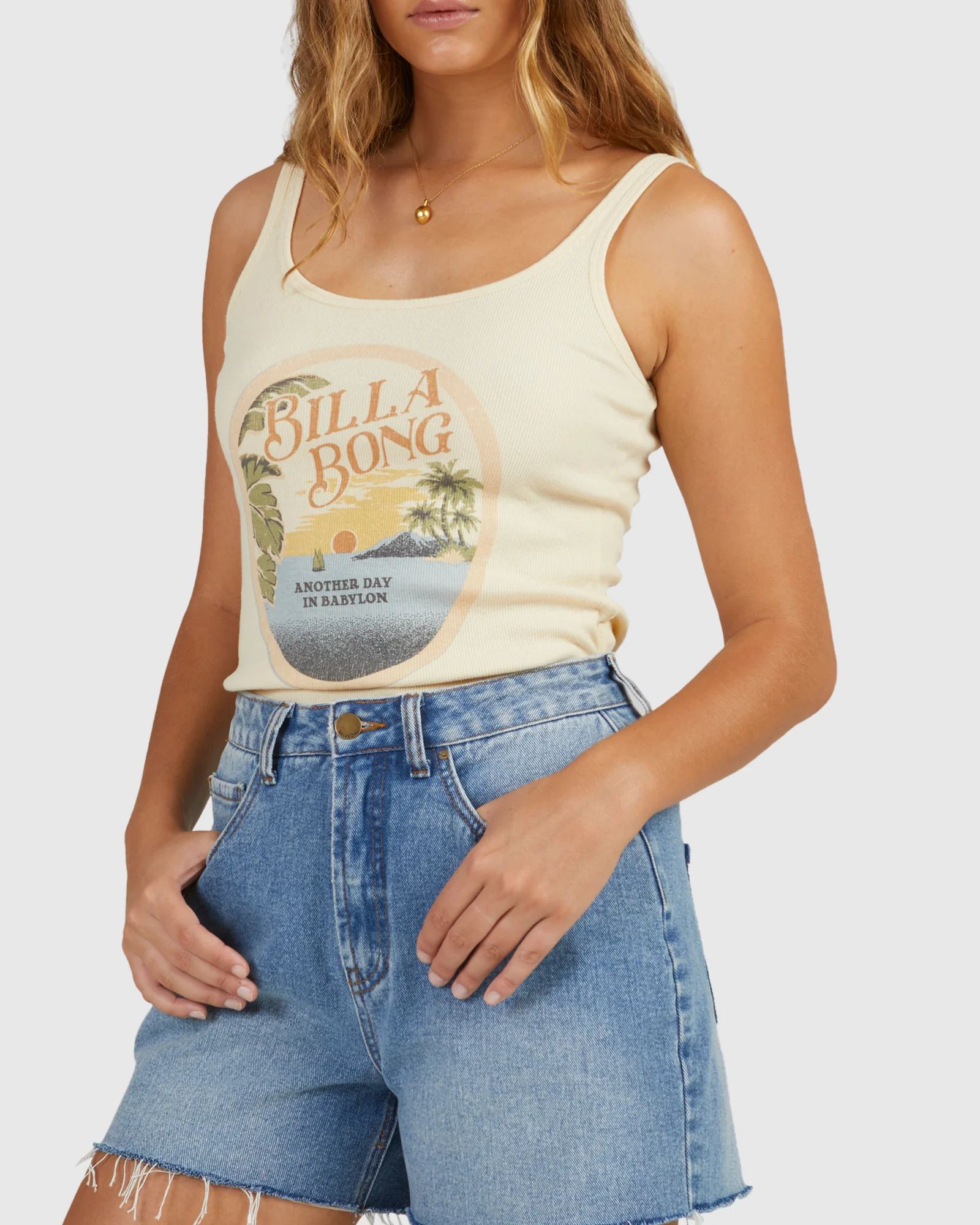 Womens Riley Walkshorts - Image 4