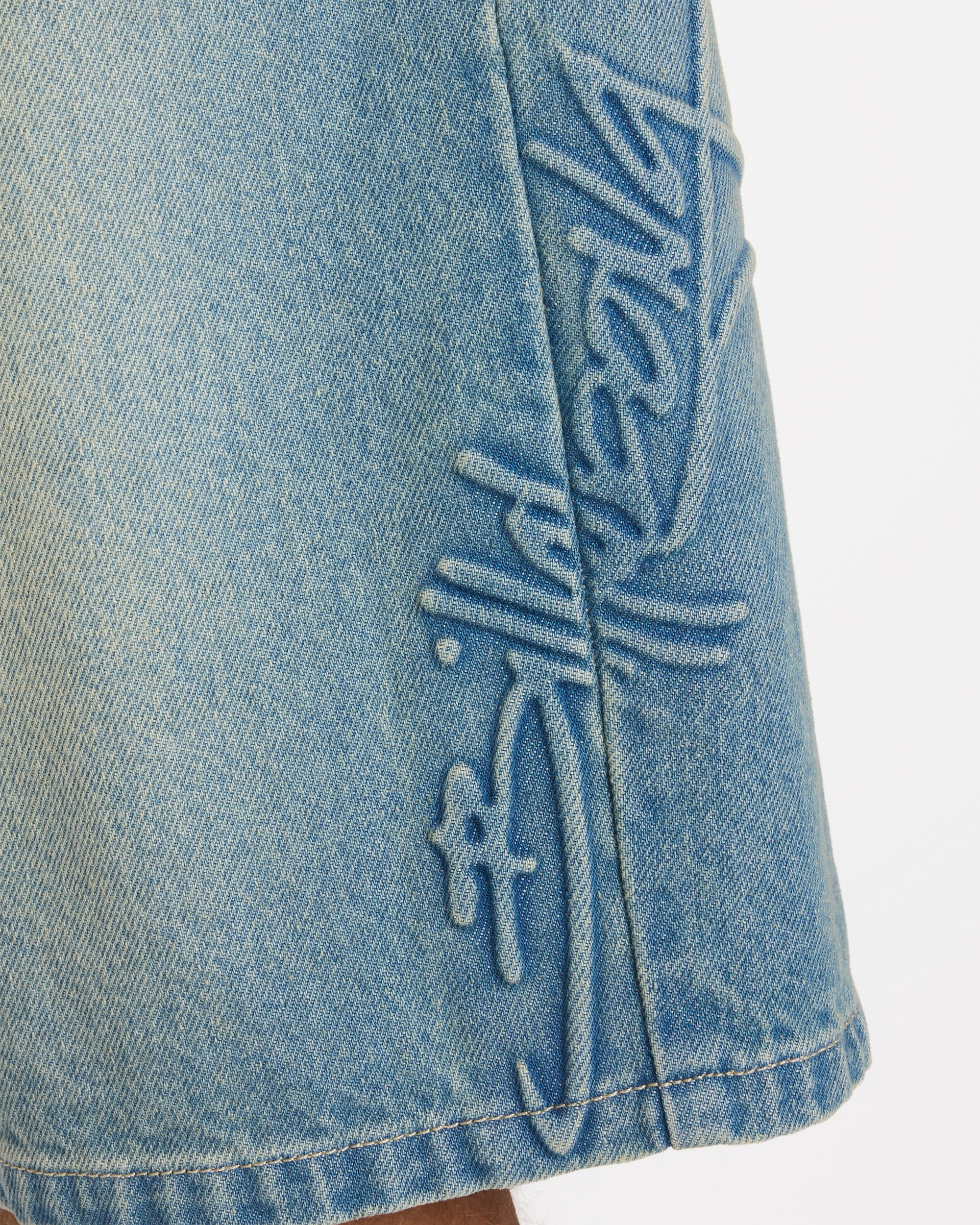 Mens Script Smoko Denim 22" Shorts - Image 3