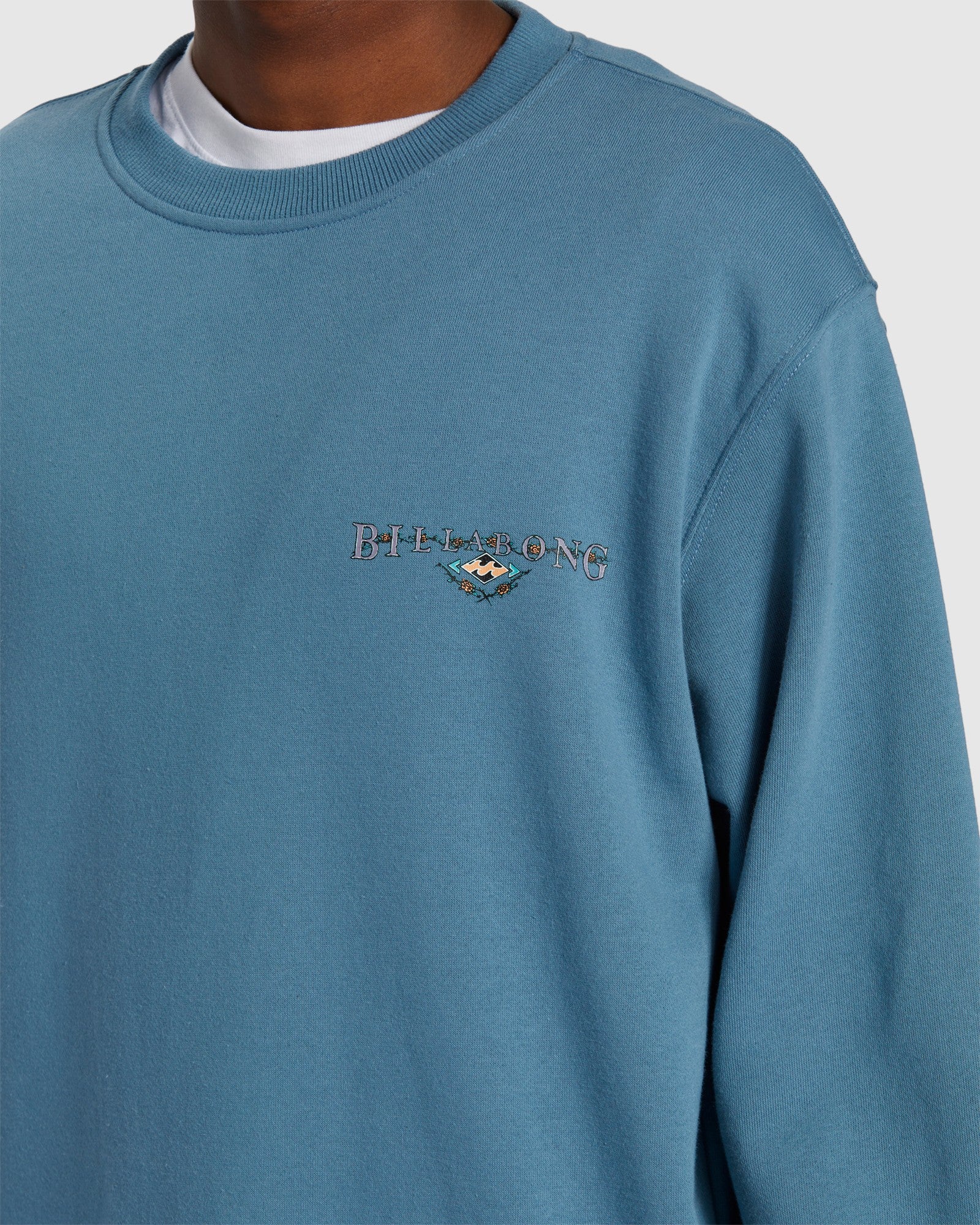 Mens Short Sands Crew Neck - Image 4