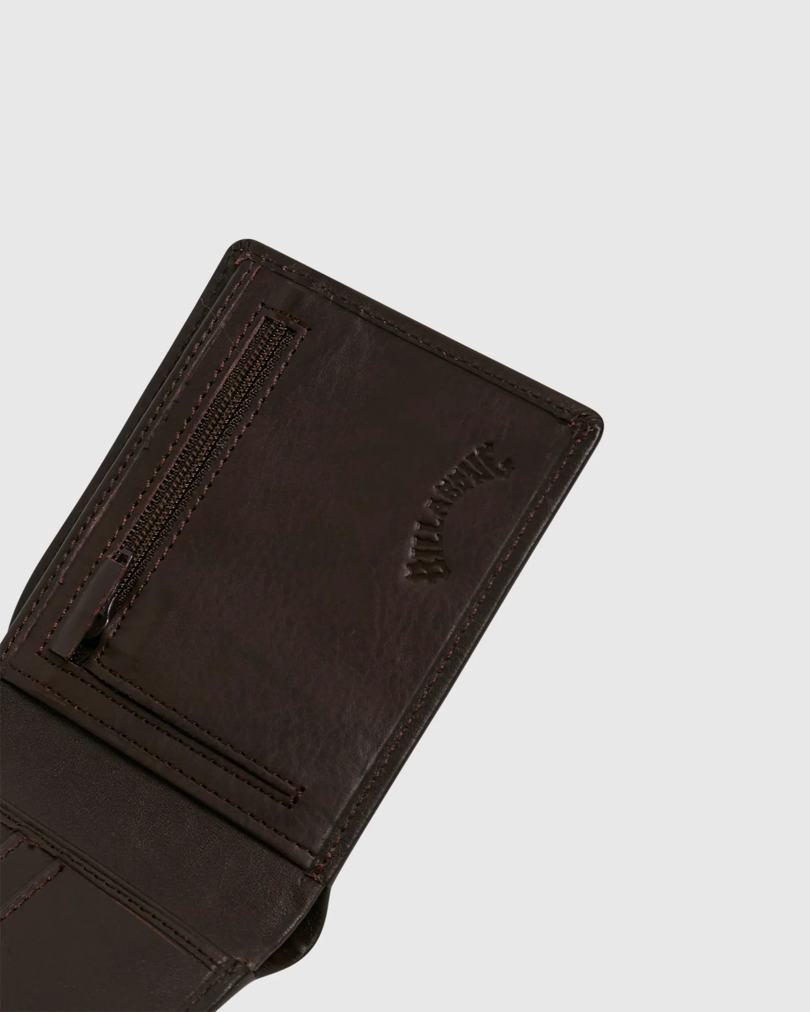 Mens Slim 2 In 1 Leather Wallet - Image 5