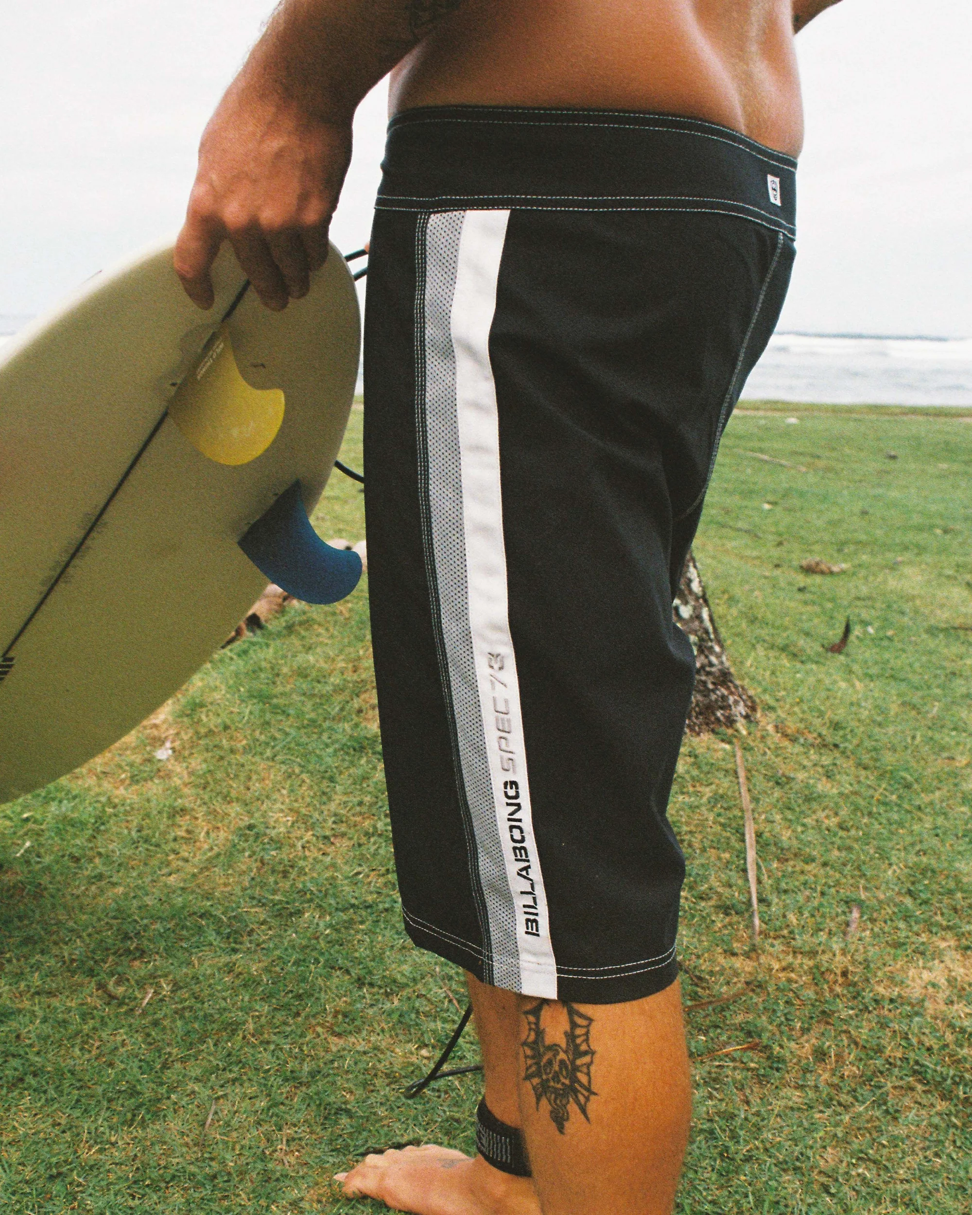 Mens Spec 73 Pro 22" Boardshorts - Image 2