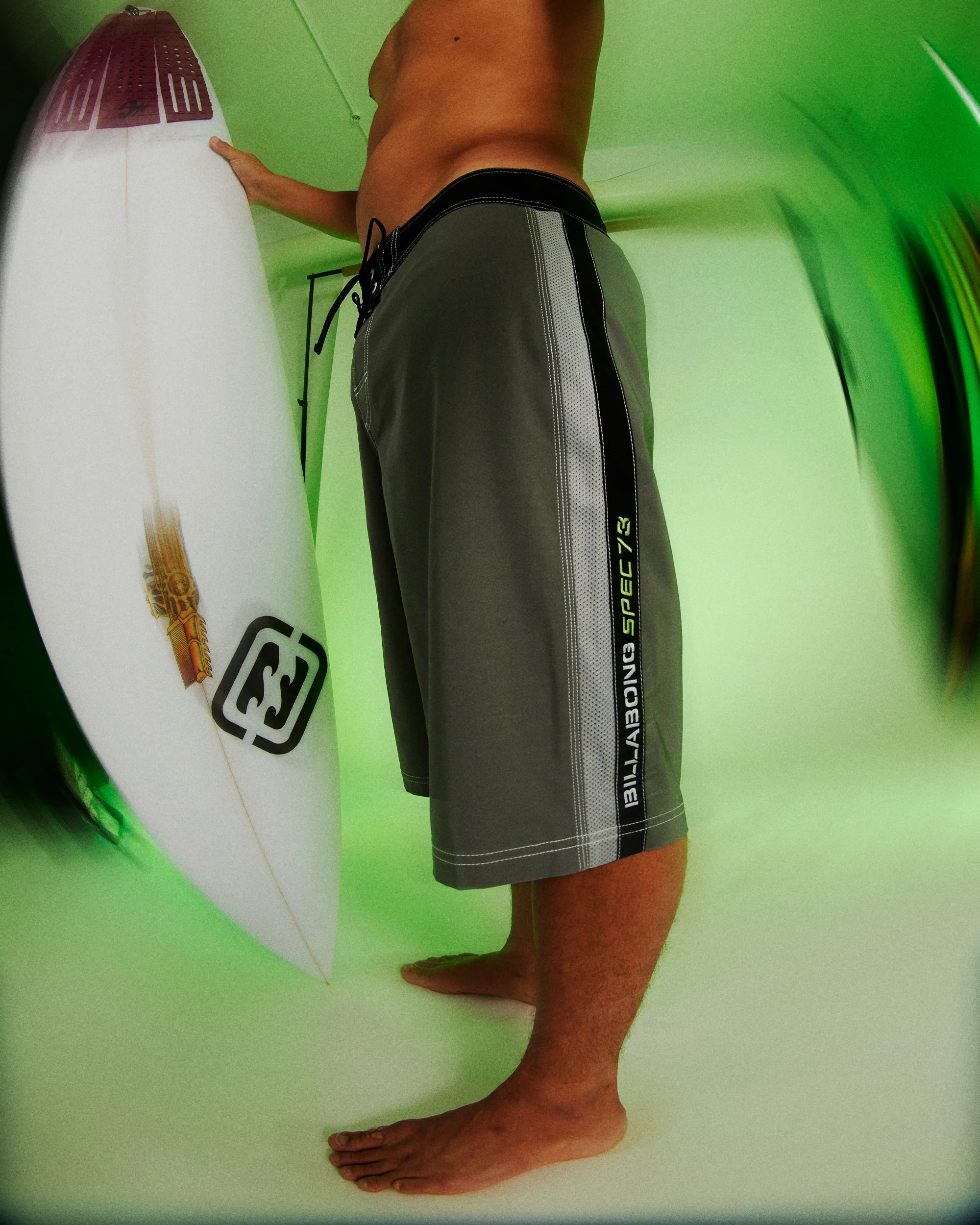Mens Spec 73 Pro 22" Boardshorts - Image 2