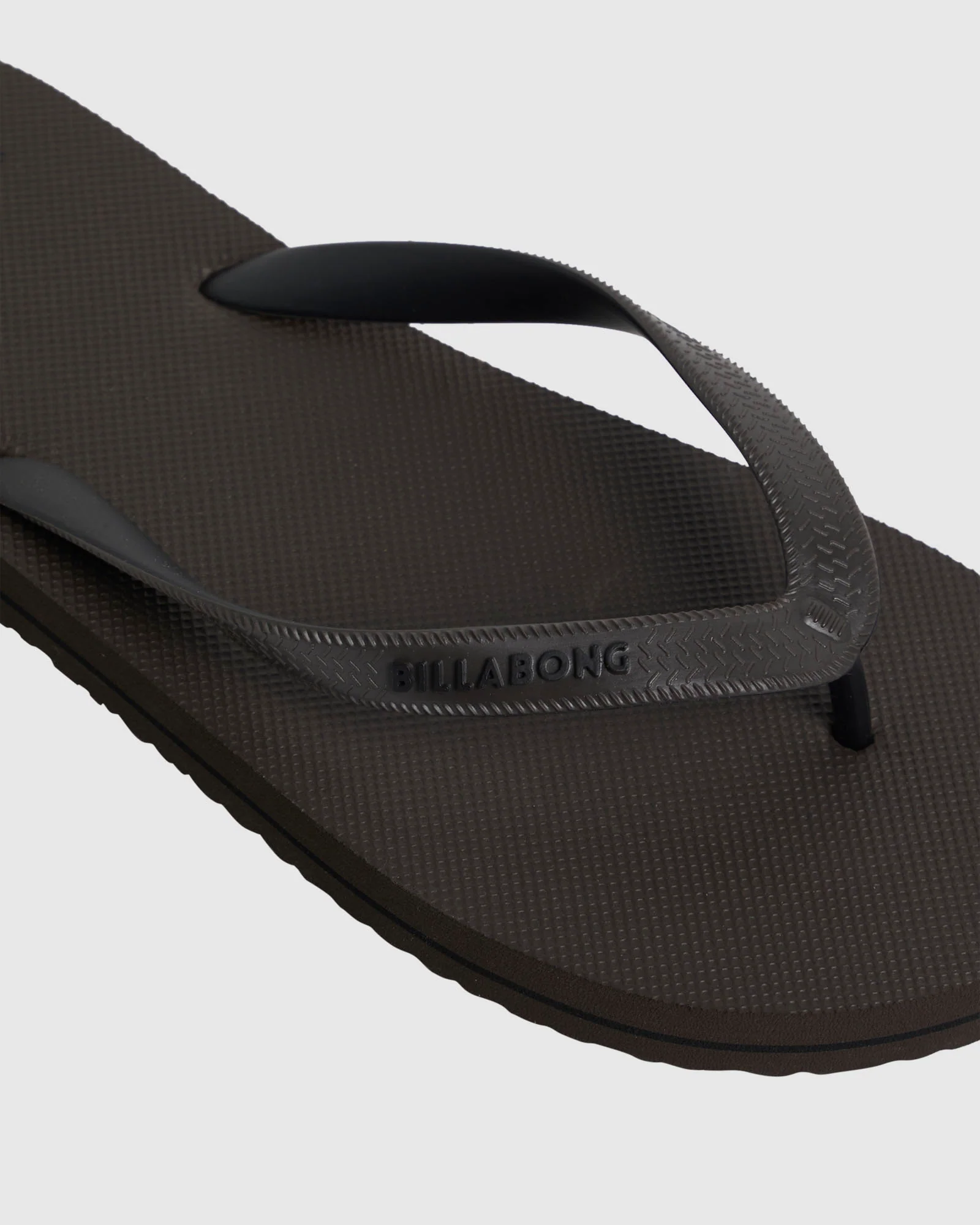 Mens Stacked Thongs - Image 5