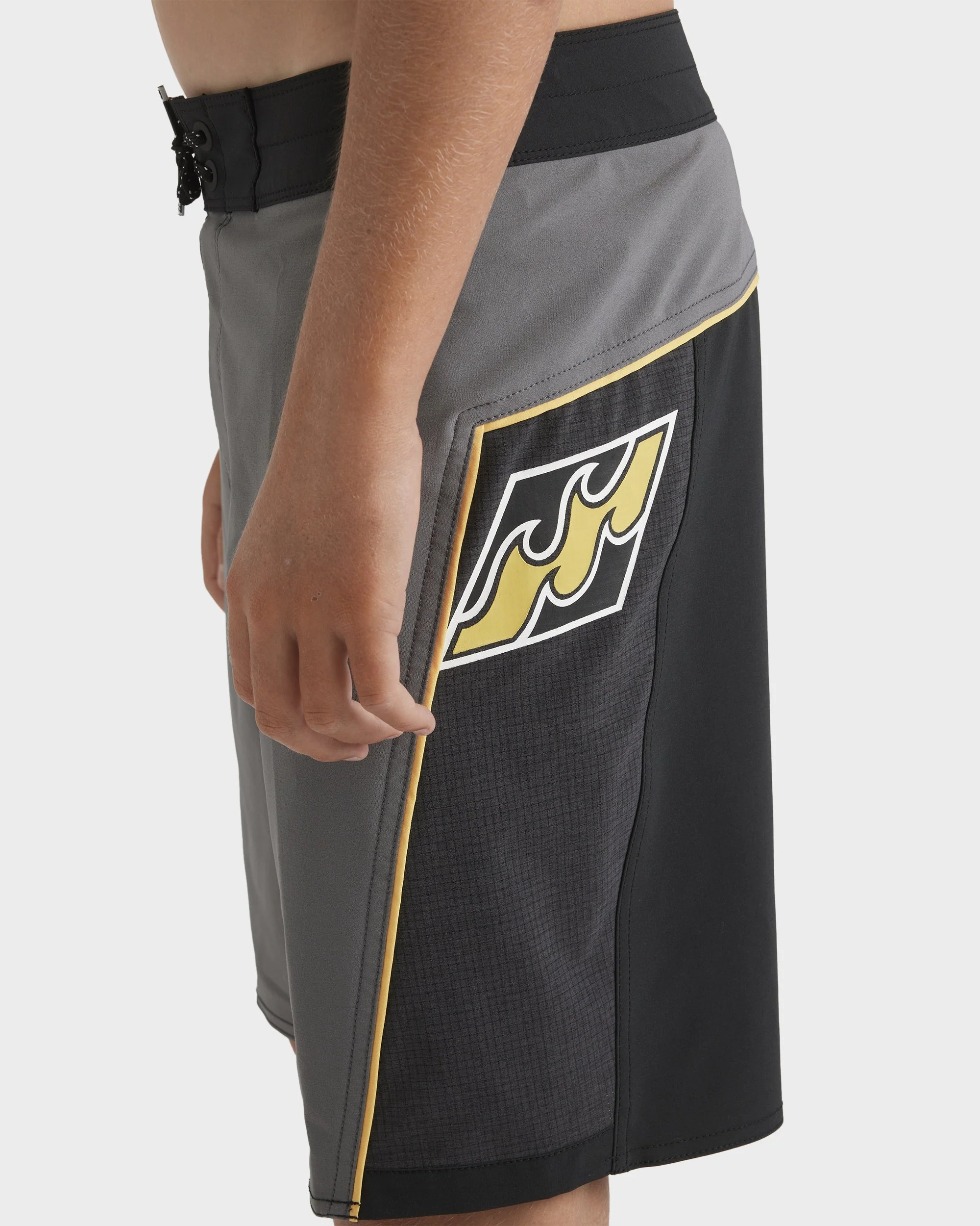 Boys 8-16 Straddie Pro 21" Boardshorts - Image 4