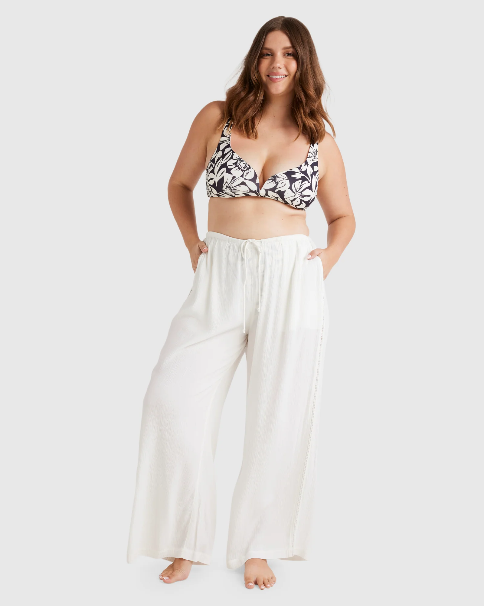 Womens Summer Days Cargo Pants - Image 7